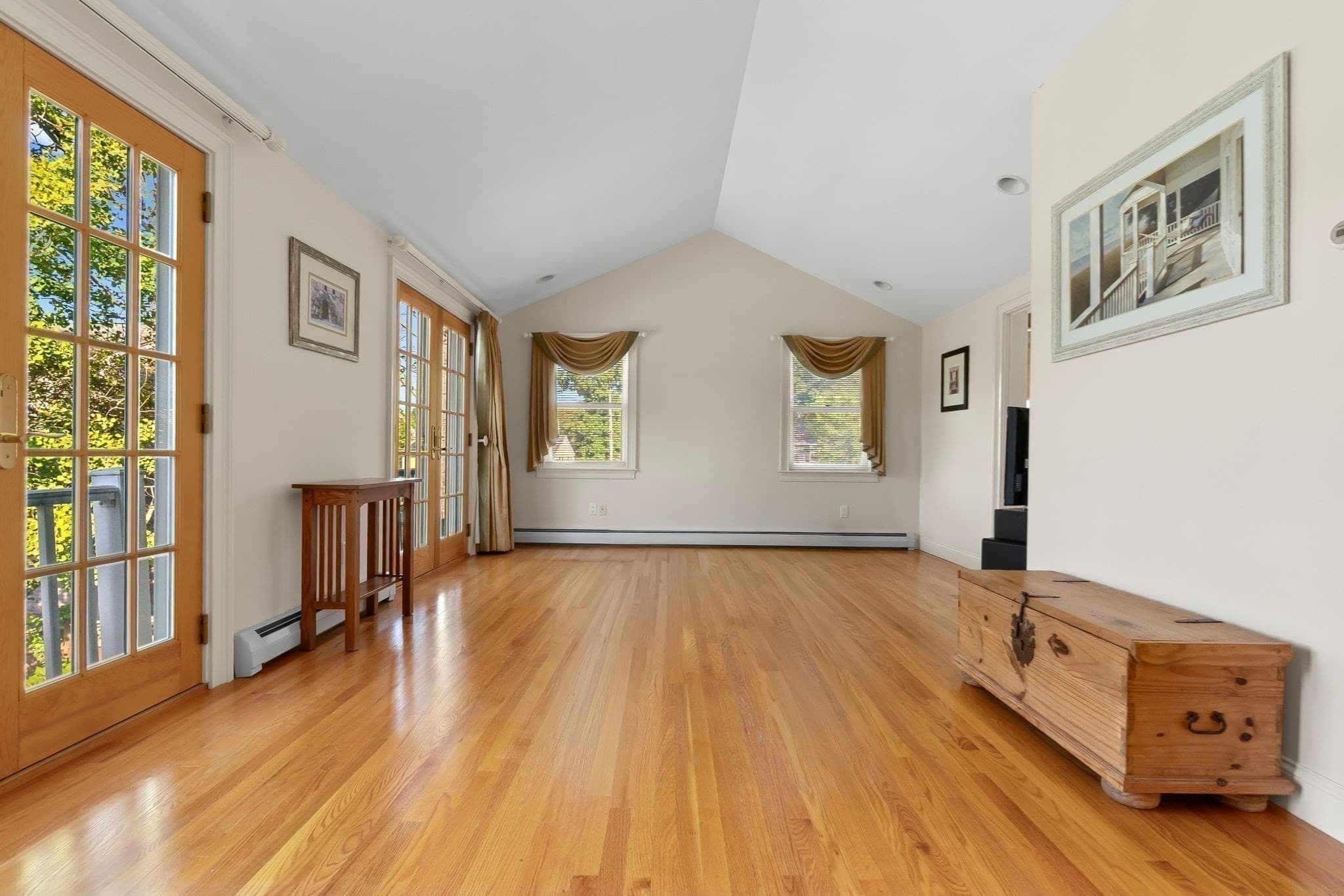 Single Family Residence at 8 College Lane, Beverly MA 01915, Beverly, photo 21 of 37