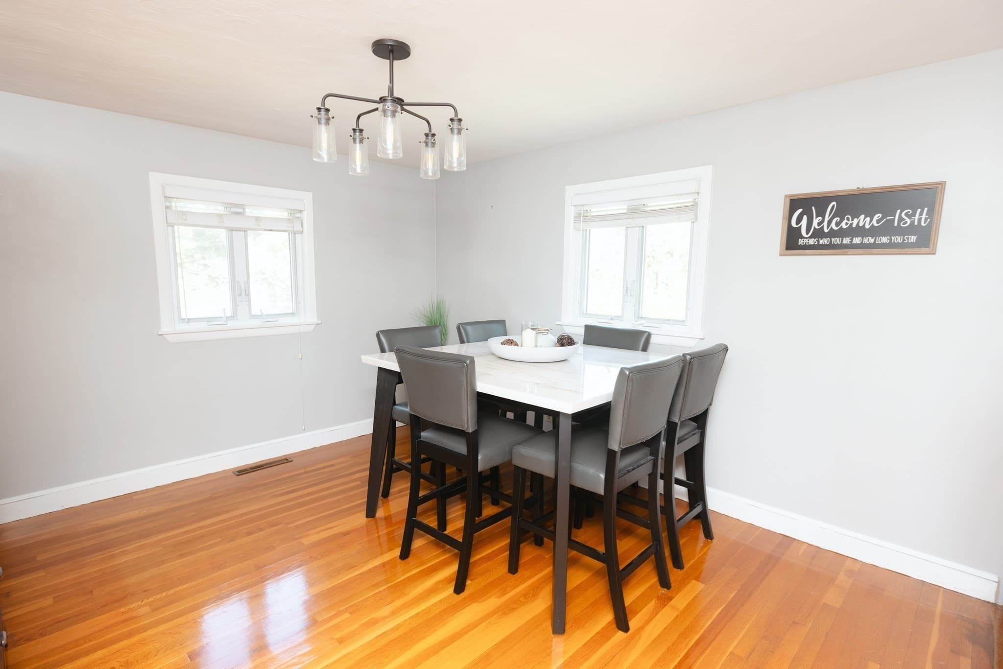Single Family Residence at 40 Linden Ter, Lynn MA 01902, Lynn, photo 3 of 13