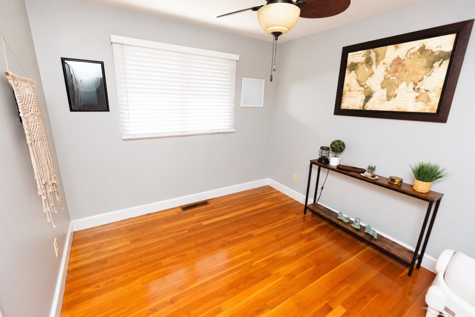 Single Family Residence at 40 Linden Ter, Lynn MA 01902, Lynn, photo 8 of 13