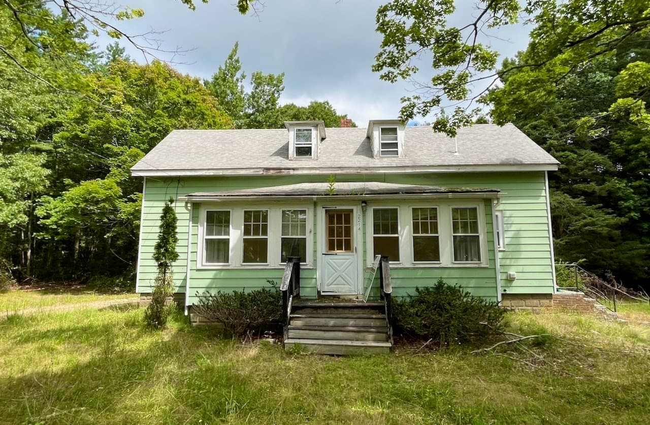 2214 Cranberry Hwy, Wareham MA 02576