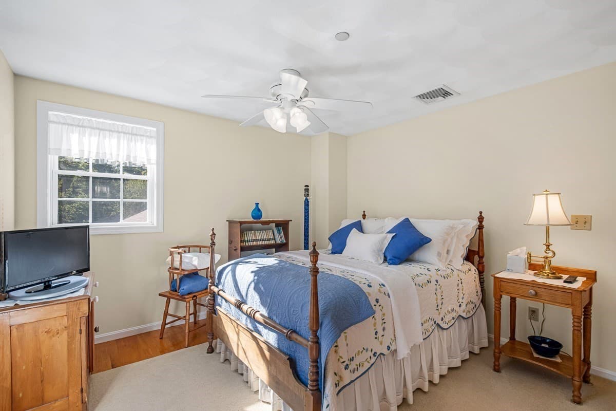 Single Family Residence at 15 Andrew Ct, Swansea MA 02777, Swansea, photo 30 of 42