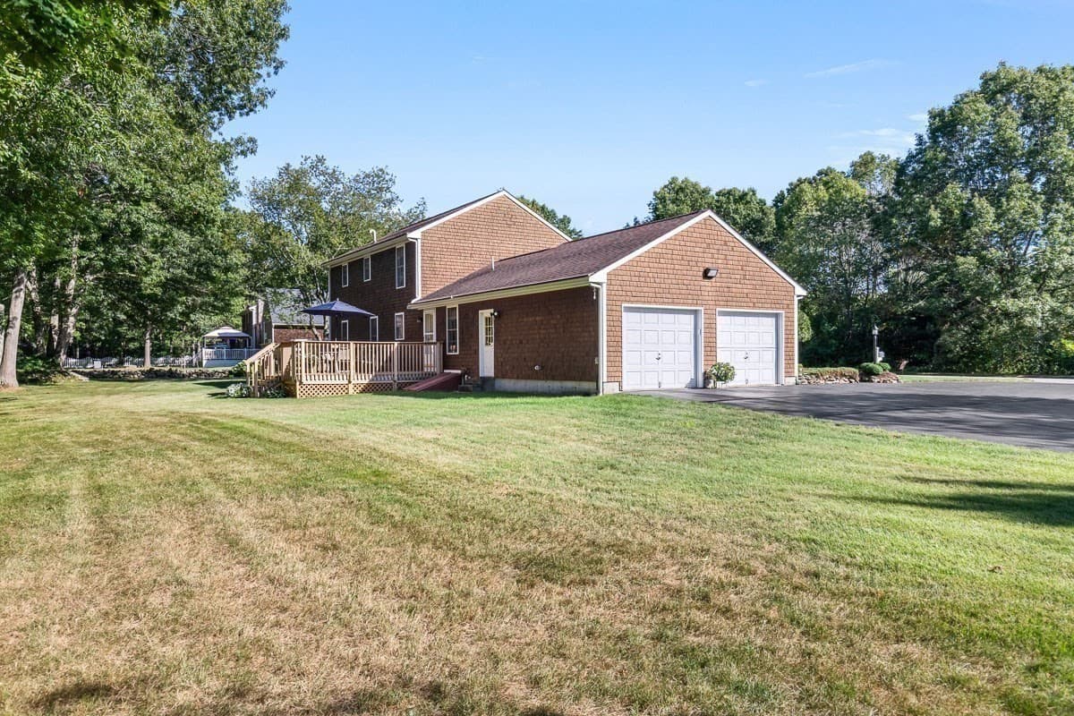 Single Family Residence at 15 Andrew Ct, Swansea MA 02777, Swansea, photo 40 of 42