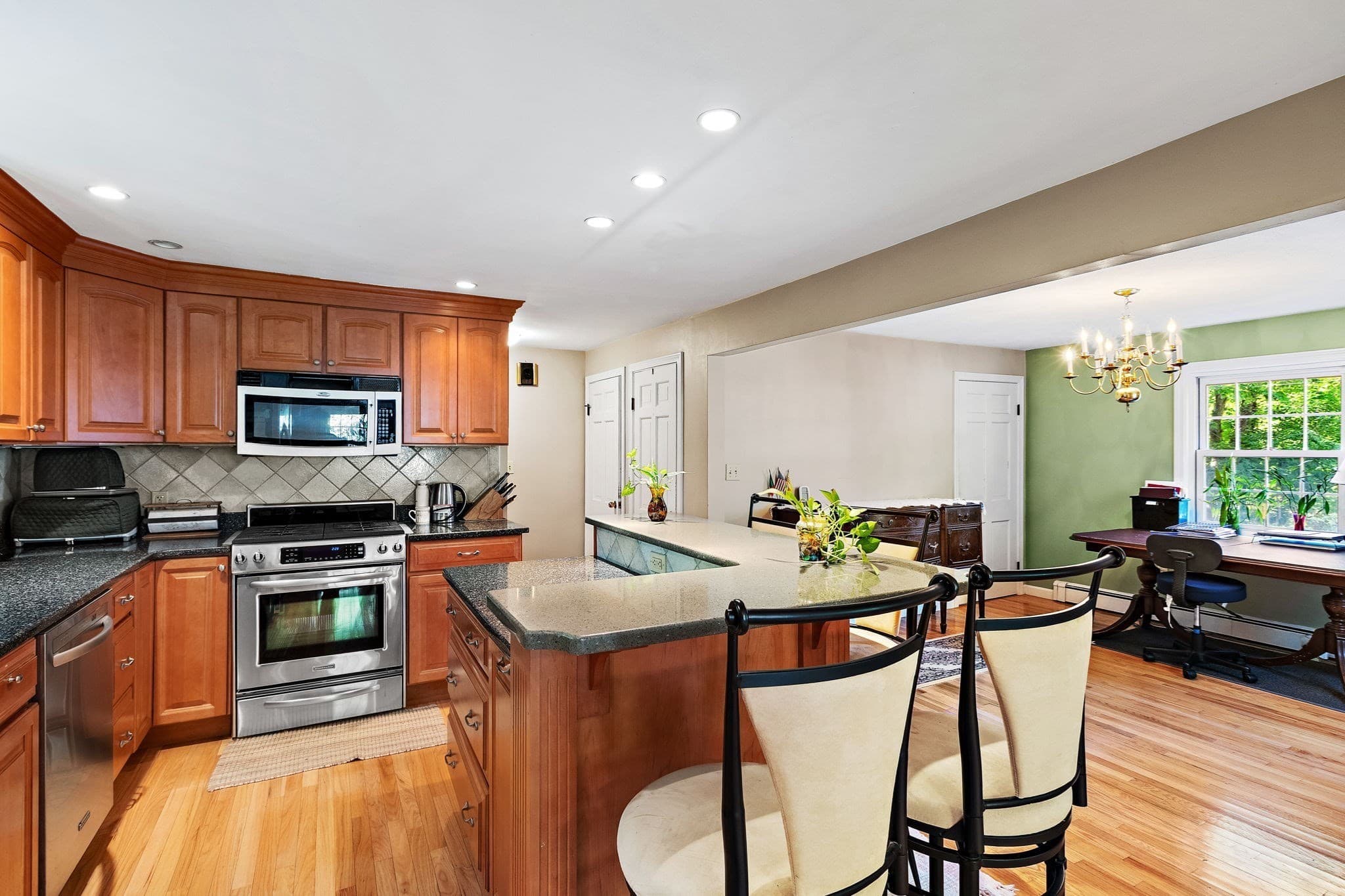 Single Family Residence at 3 Black Pine Rd, Medfield MA 02052, Medfield, photo 13 of 37