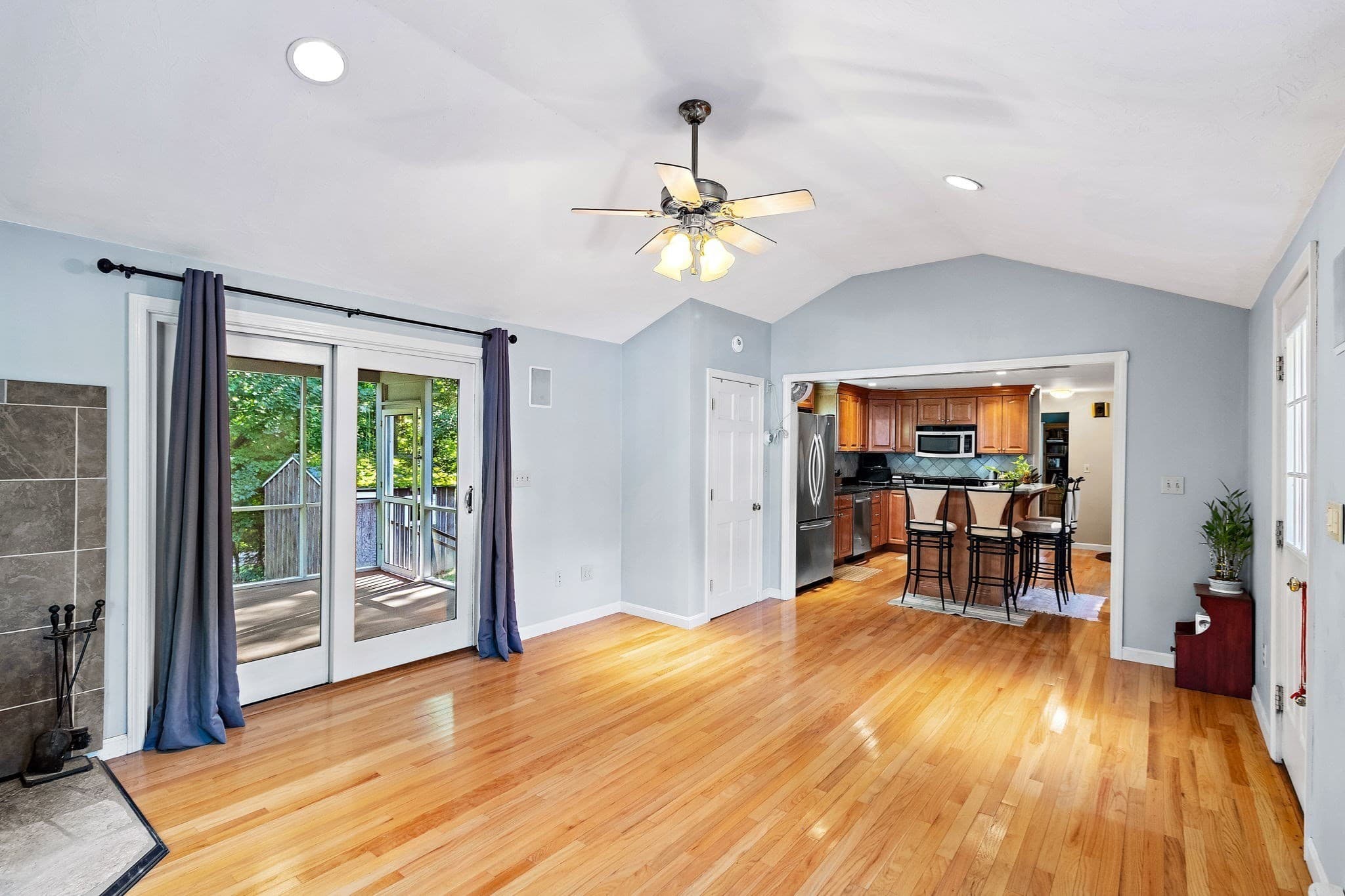 Single Family Residence at 3 Black Pine Rd, Medfield MA 02052, Medfield, photo 17 of 37