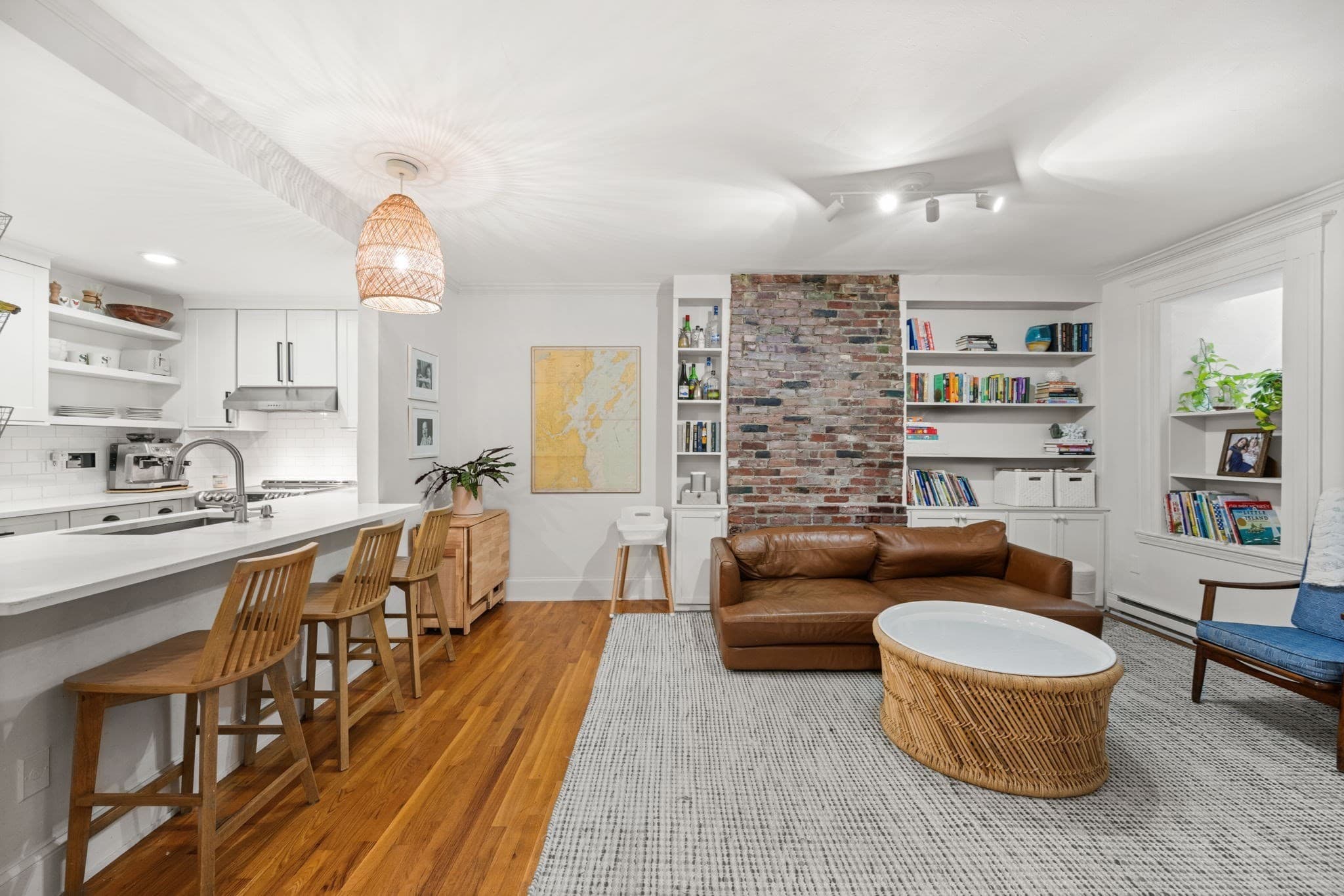 Condominium at 512 Massachusetts Ave # 1, Boston MA 02118, Boston, photo 16 of 29