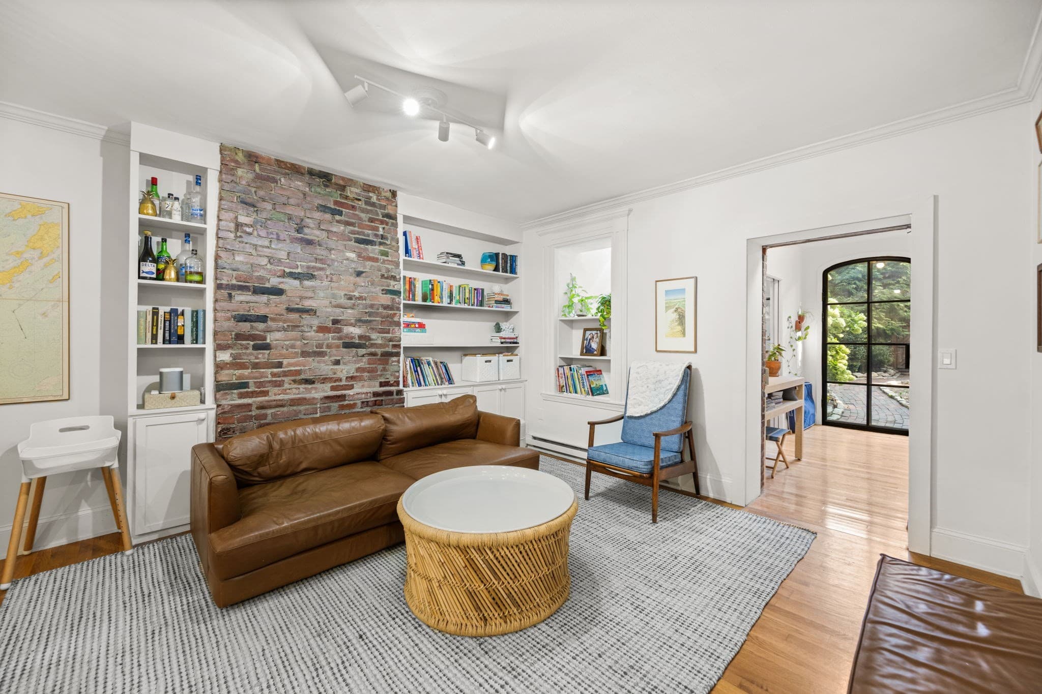 Condominium at 512 Massachusetts Ave # 1, Boston MA 02118, Boston, photo 15 of 29