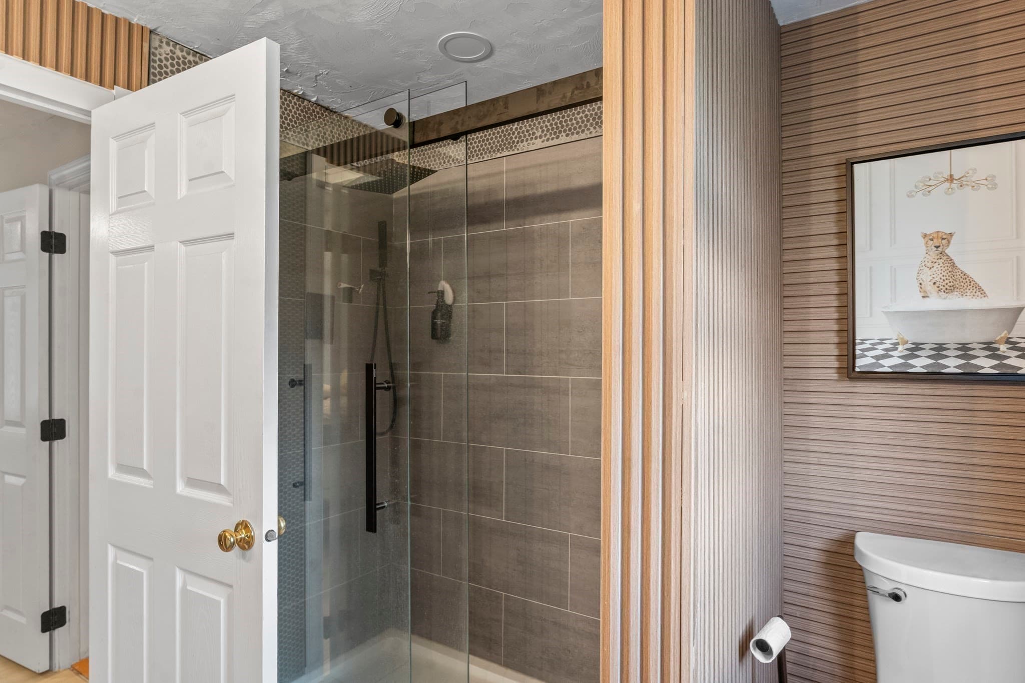 Single Family Residence at 455 East St, West Bridgewater MA 02379, West Bridgewater, photo 12 of 28