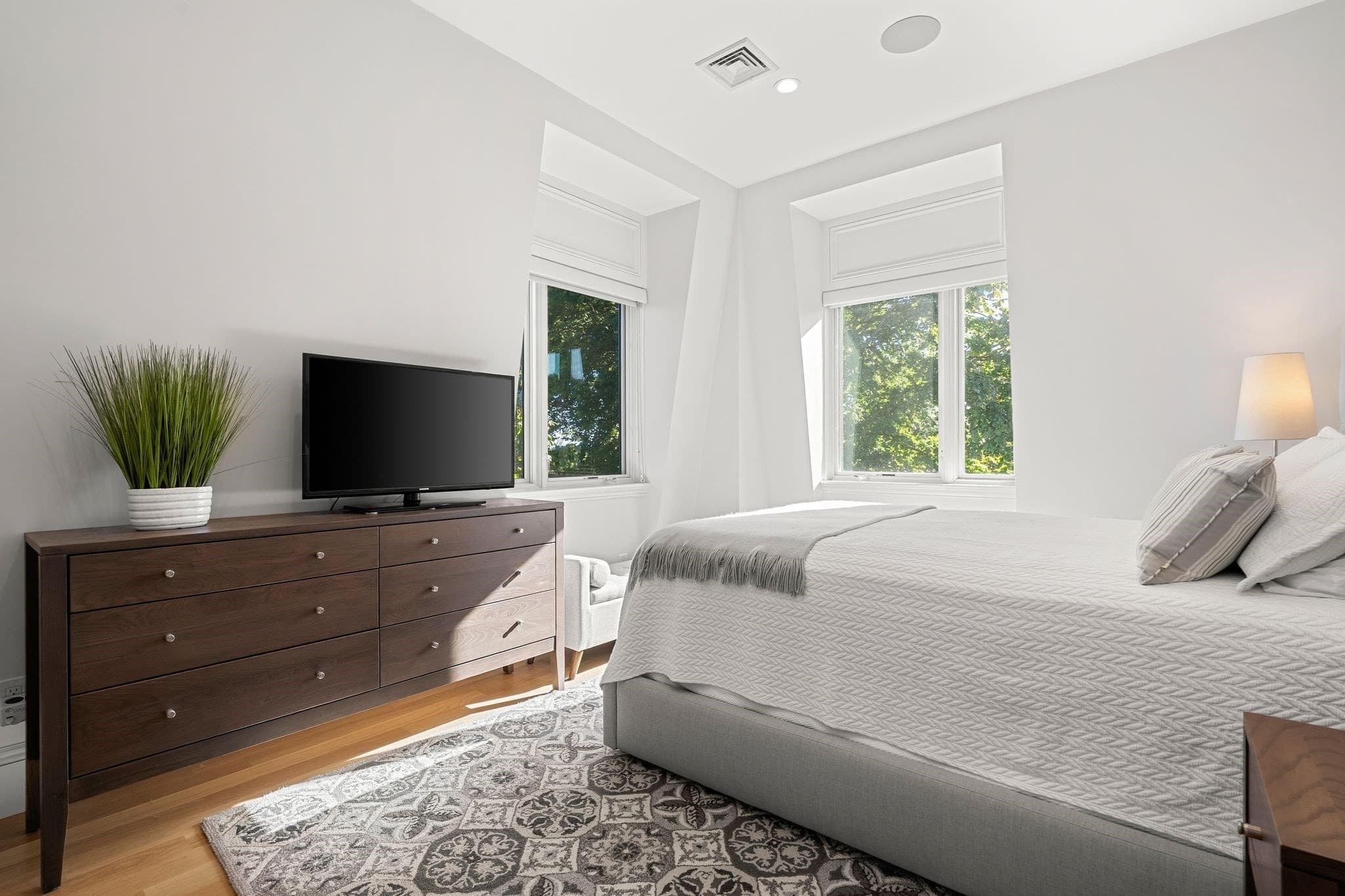 Condominium at 73C Sheridan St. # 3, Boston MA 02130, Boston, photo 20 of 41