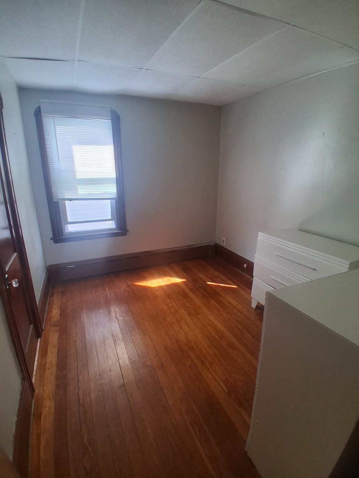 Multi Family at 122 Princeton St, New Bedford MA 02745, New Bedford, photo 22 of 26