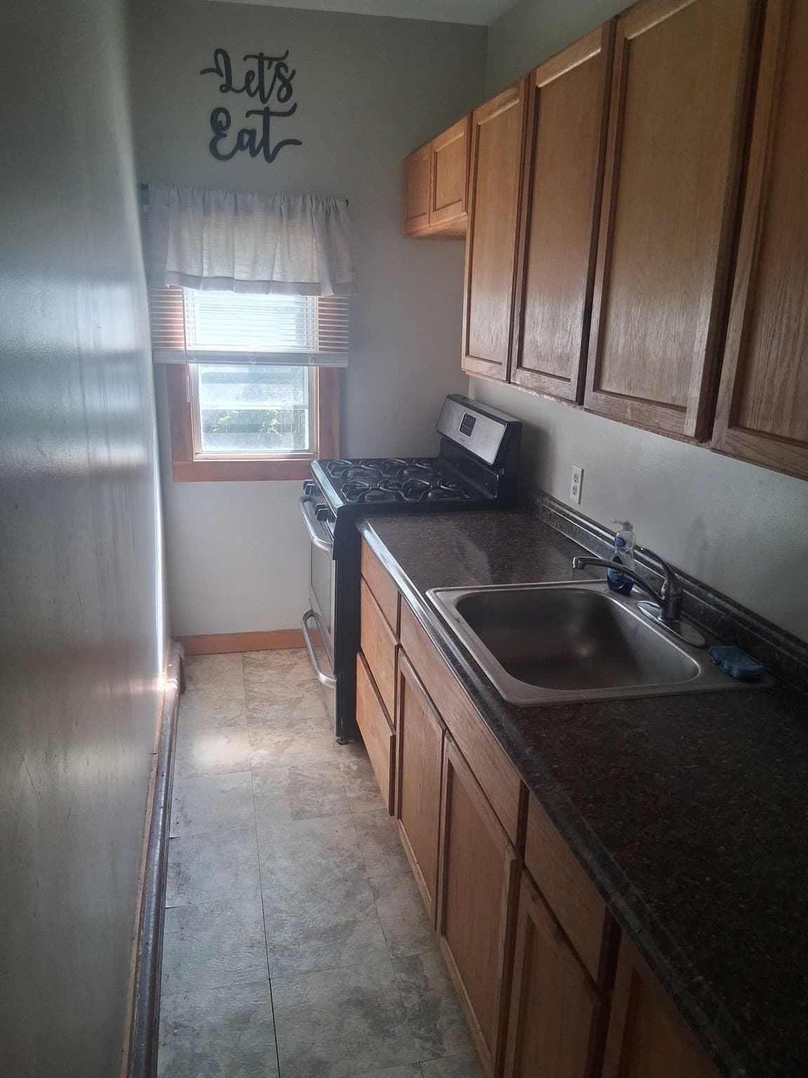 Multi Family at 122 Princeton St, New Bedford MA 02745, New Bedford, photo 14 of 26