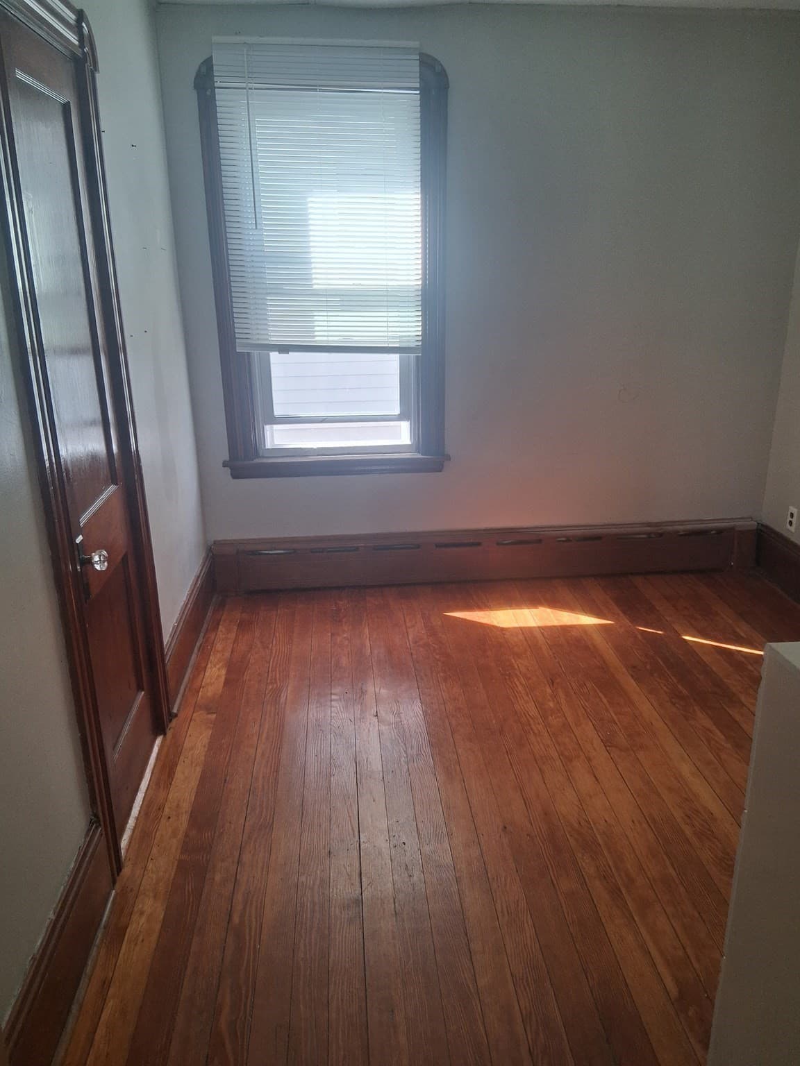 Multi Family at 122 Princeton St, New Bedford MA 02745, New Bedford, photo 21 of 26