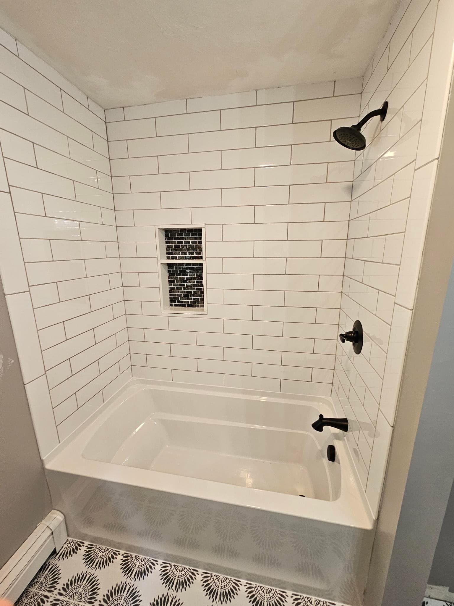 Single Family Residence at 155 Hathaway St, Wareham MA 02571, Wareham, photo 5 of 9