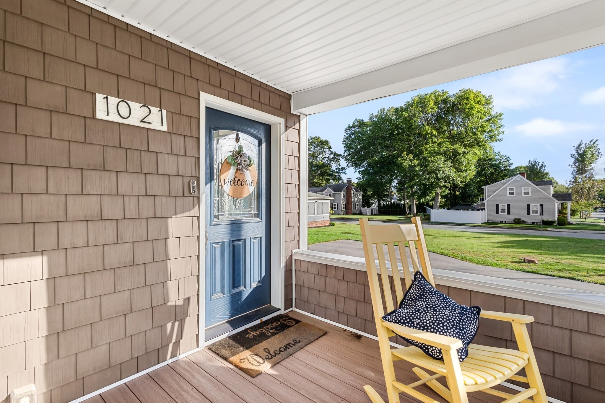 Single Family Residence at 1021 Ray St, Fall River MA 02720, Fall River, photo 8 of 41