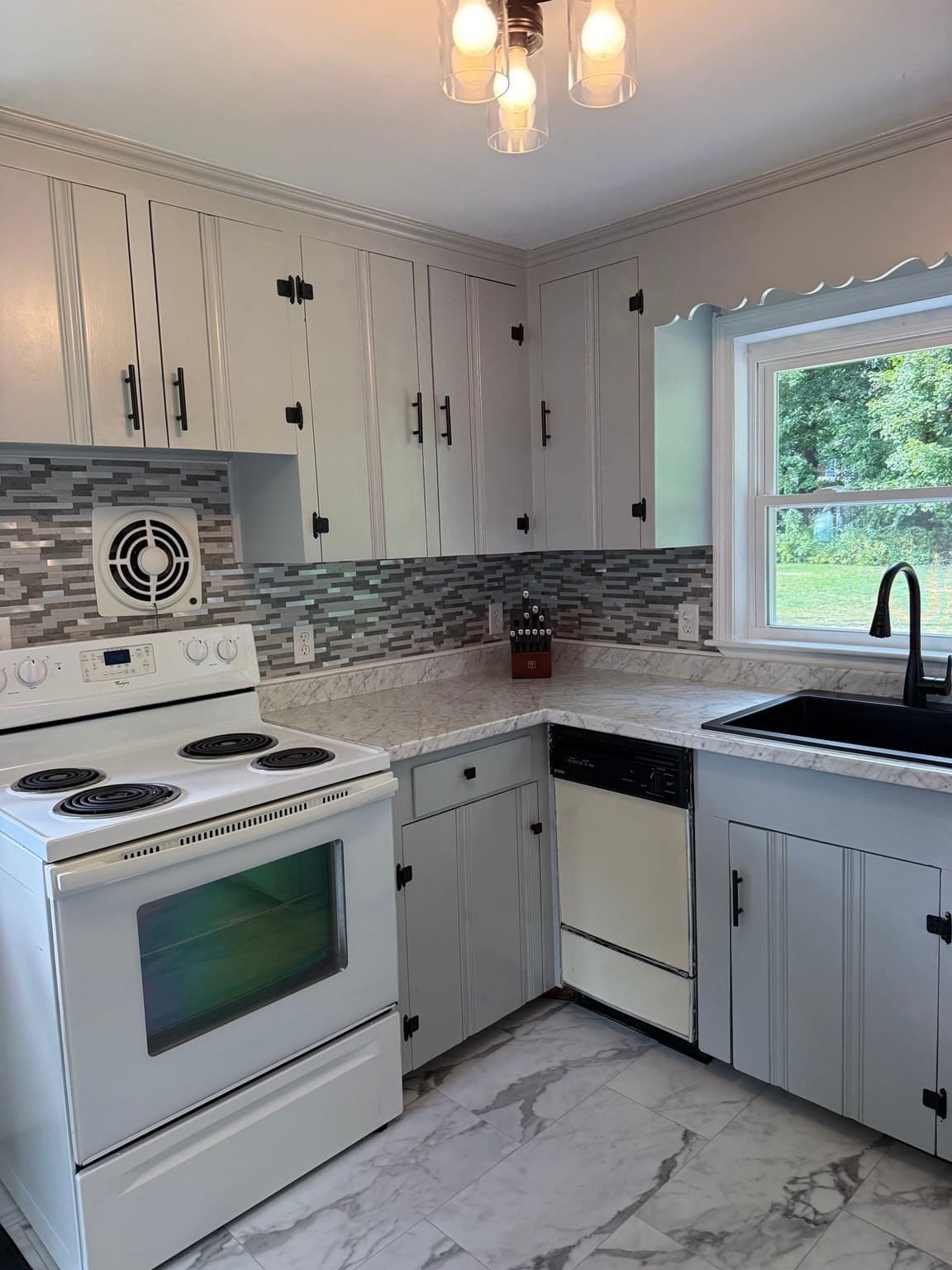 Single Family Residence at 269 Pearl Street, Brockton MA 02023, Brockton, photo 7 of 17
