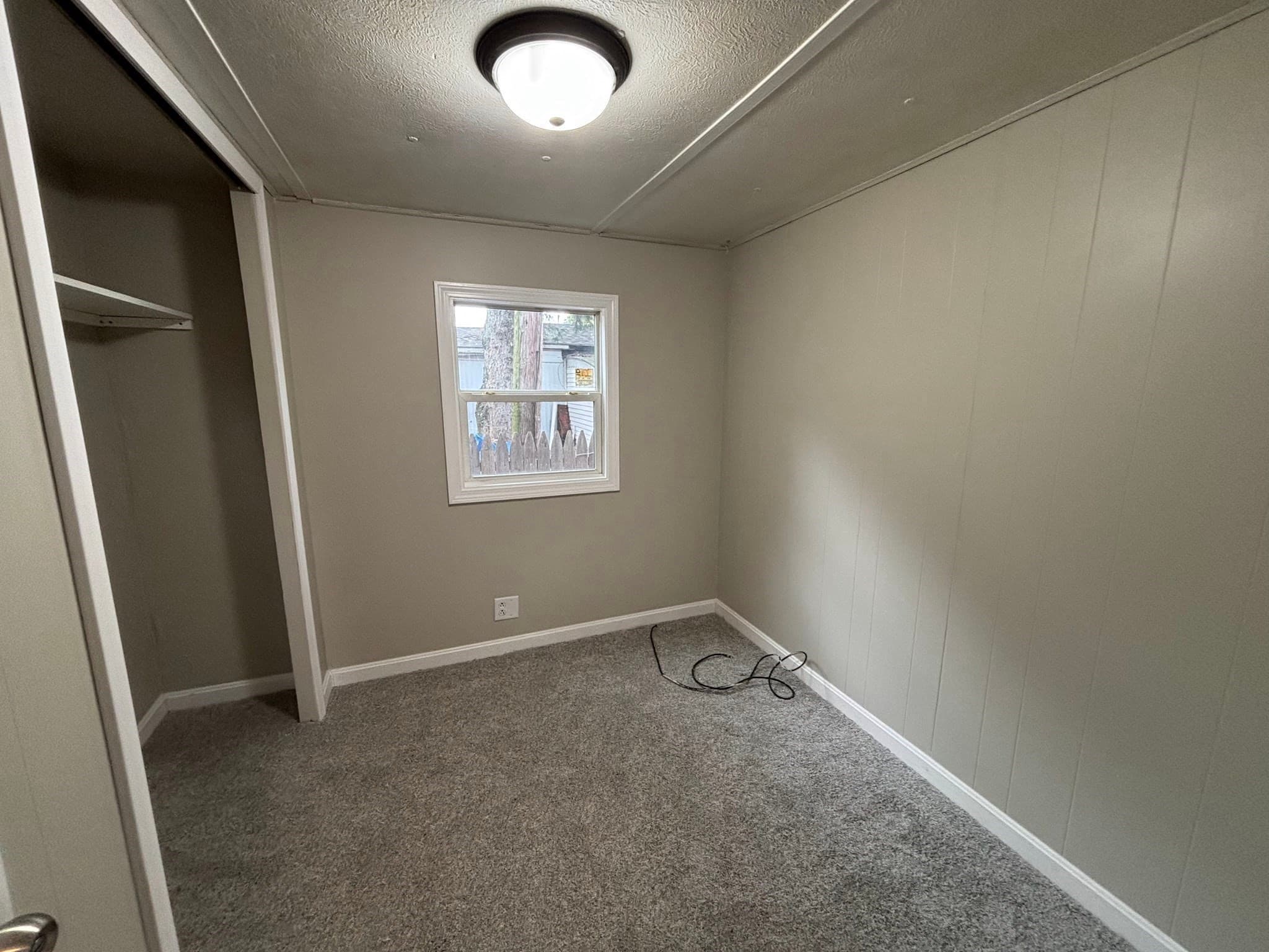 Mobile Home at 1346 Newport Ave # B17, Attleboro MA 02703, Attleboro, photo 13 of 27