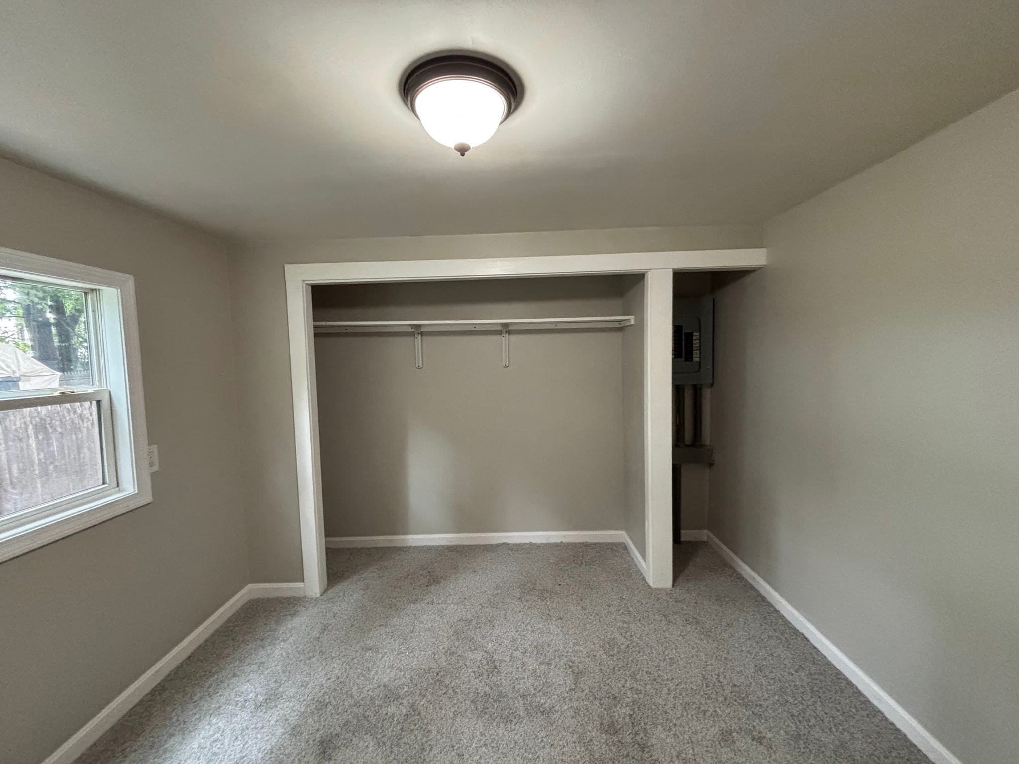 Mobile Home at 1346 Newport Ave # B17, Attleboro MA 02703, Attleboro, photo 18 of 27