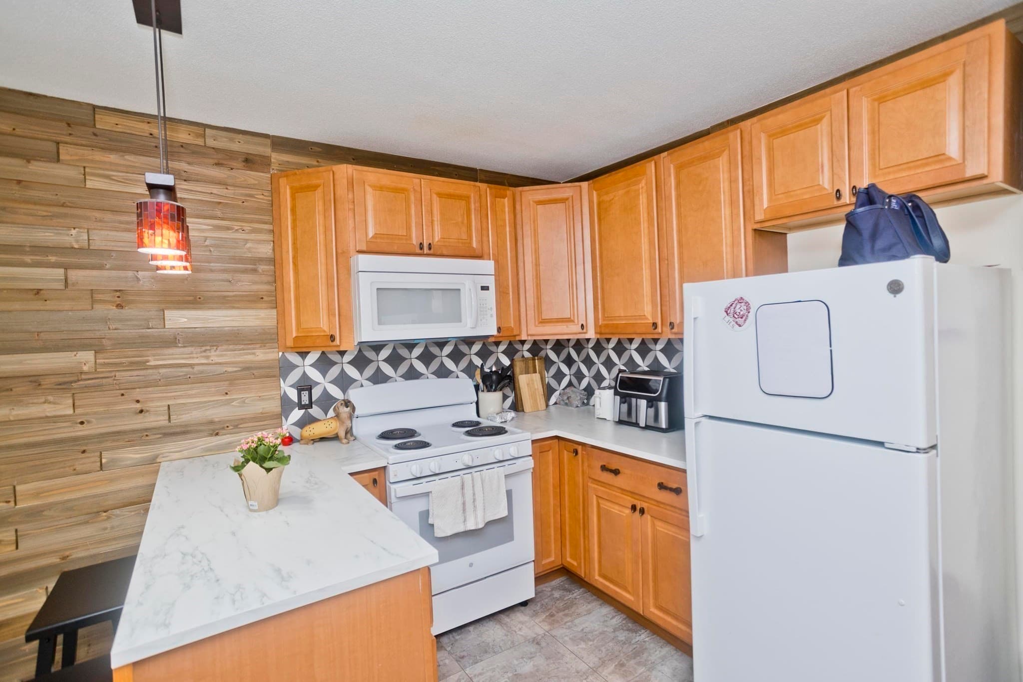 4 Family - 4 Units Up/Down at 1039-1041 Central St, Palmer MA 01069, Palmer, photo 17 of 42