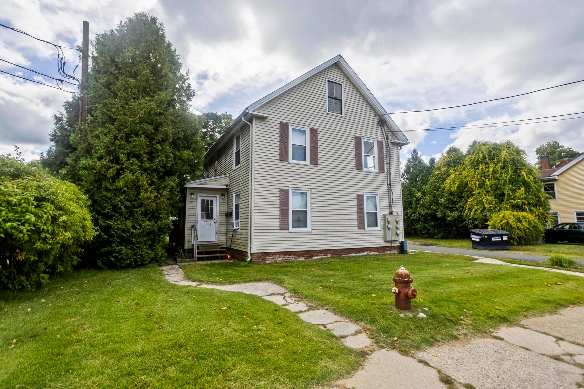 4 Family - 4 Units Up/Down at 1039-1041 Central St, Palmer MA 01069, Palmer, photo 4 of 42