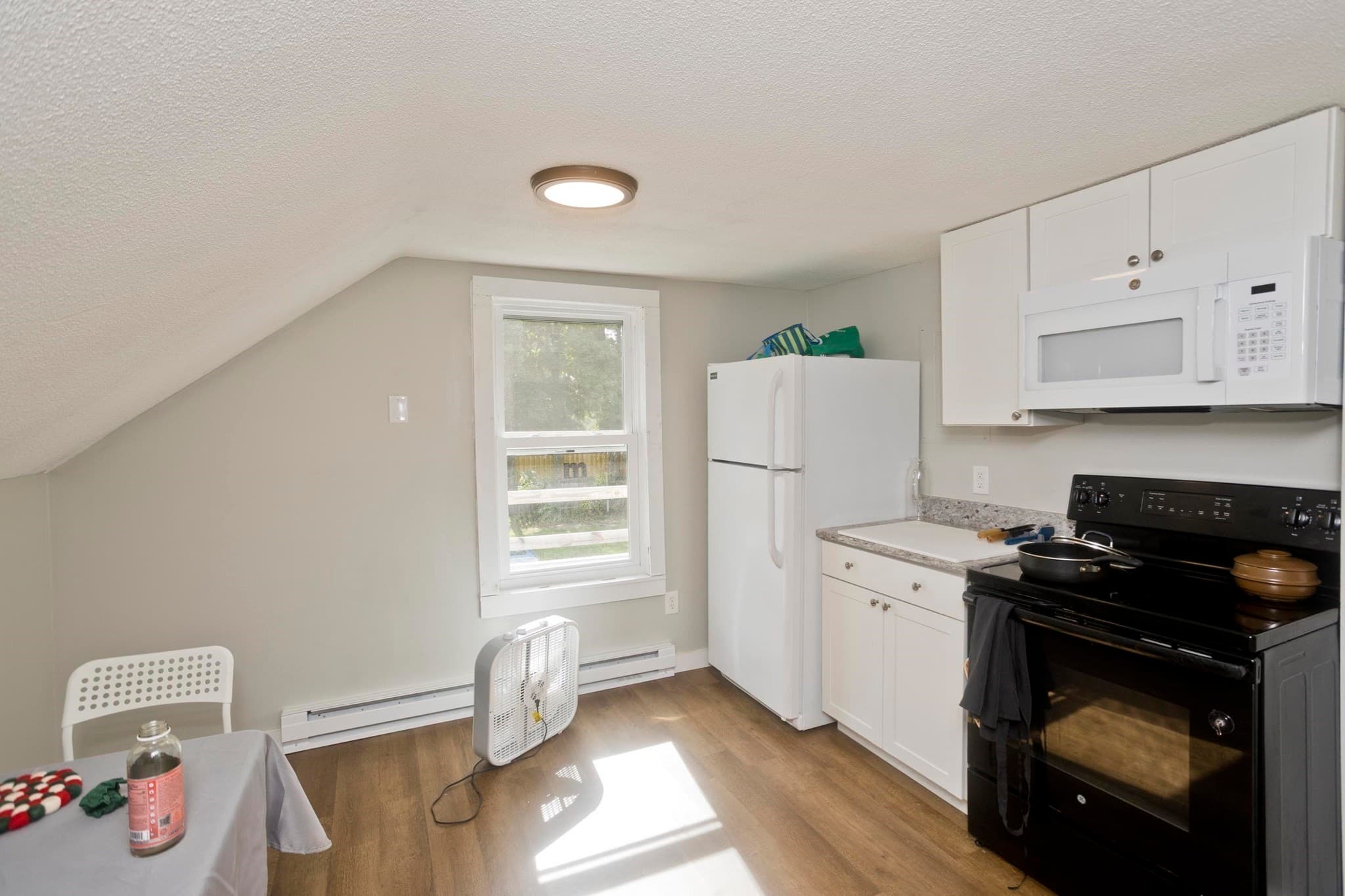 4 Family - 4 Units Up/Down at 1039-1041 Central St, Palmer MA 01069, Palmer, photo 25 of 42