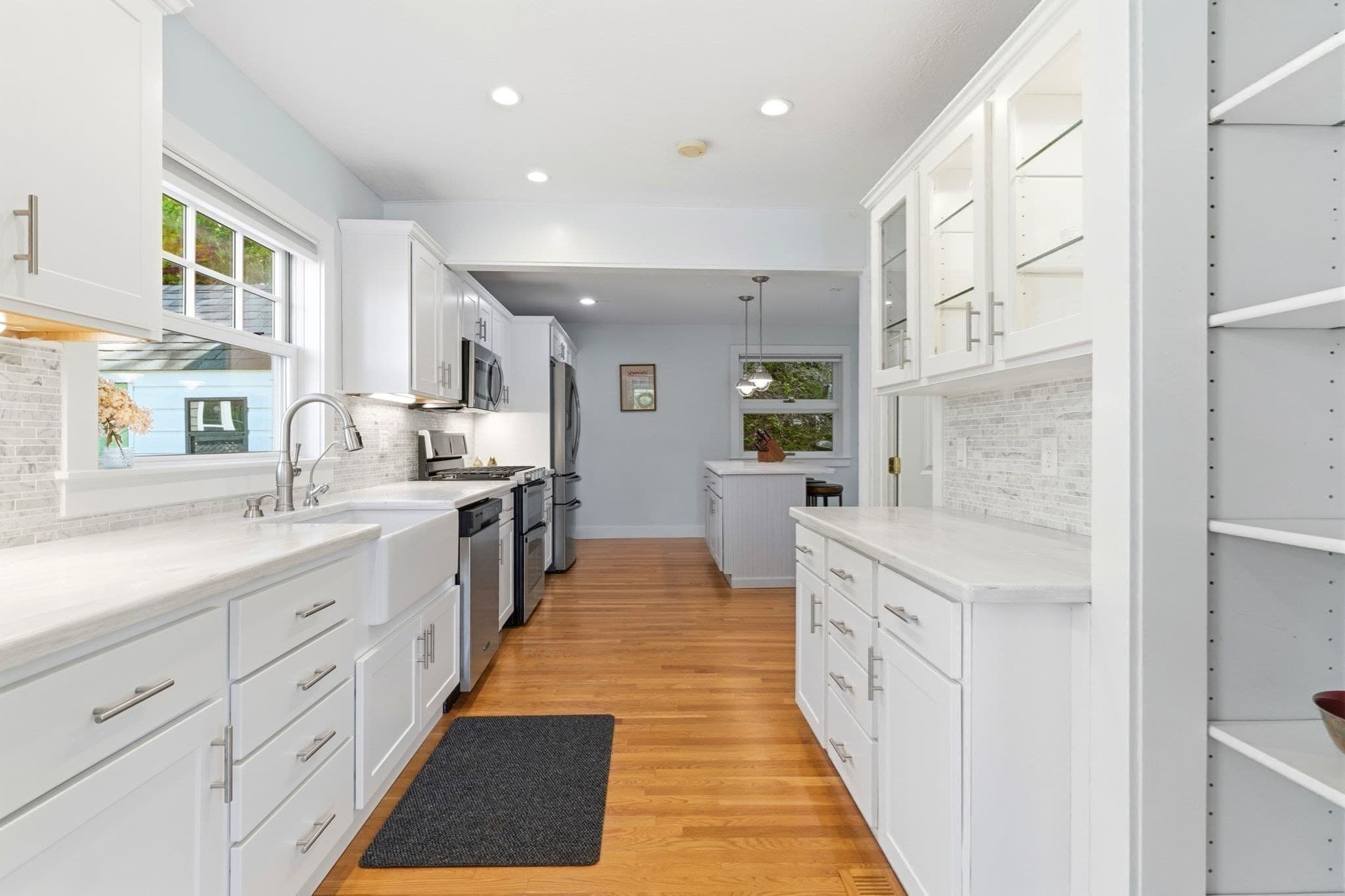 Single Family Residence at 35 Keyes Rd, Westford MA 01886, Westford, photo 8 of 38