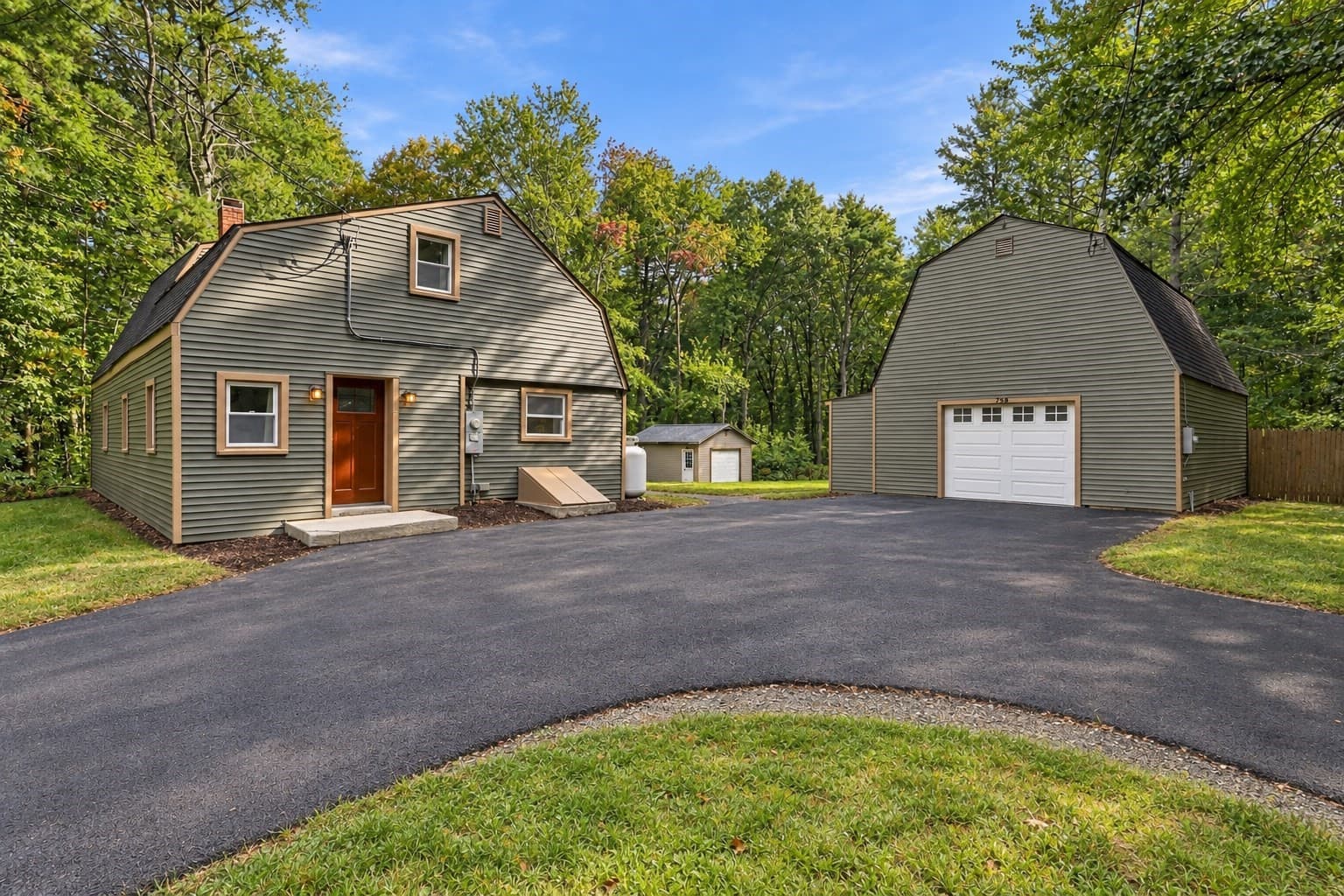 258 Pelham Hill Rd, Shutesbury MA 01072