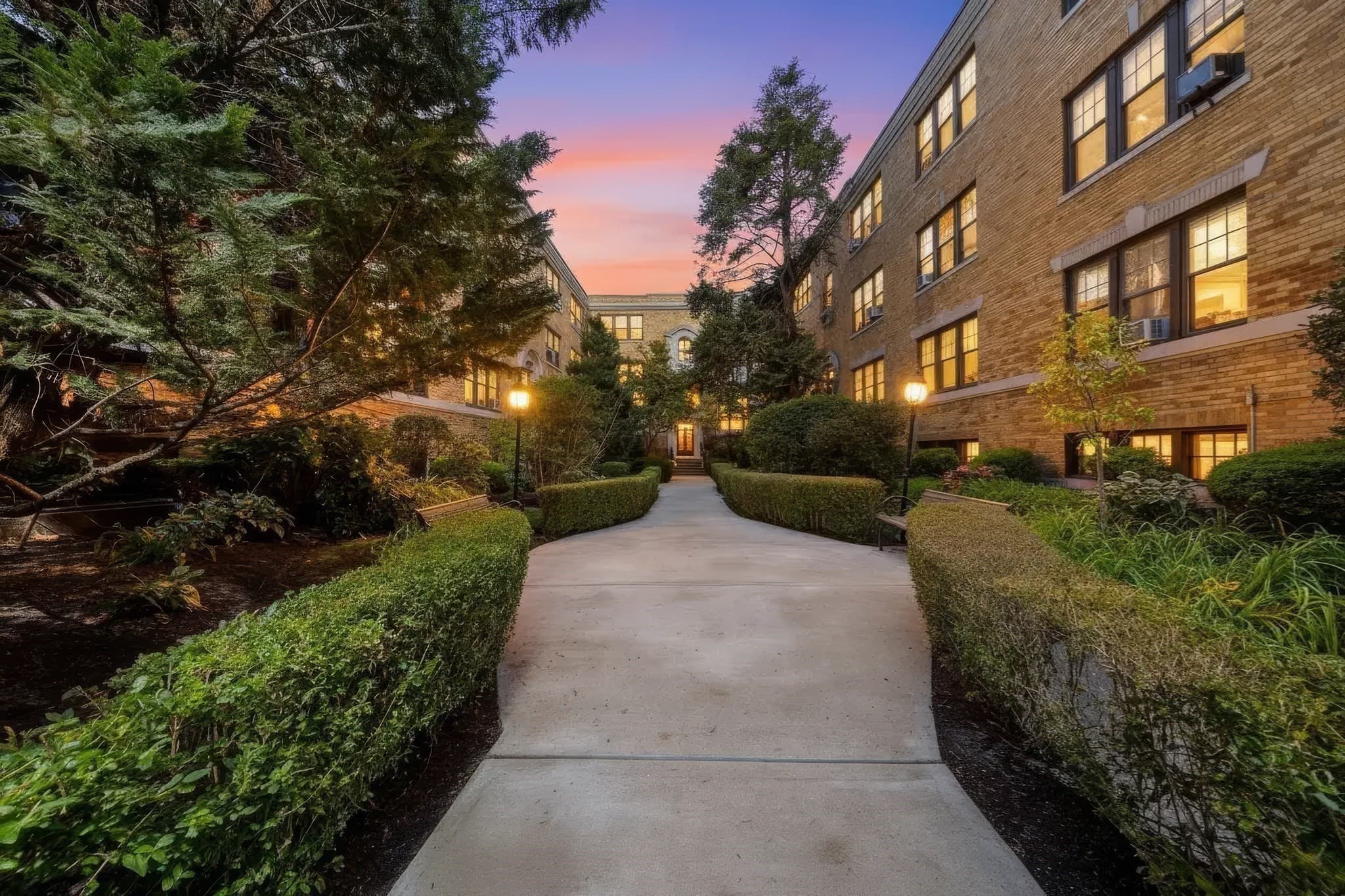 413 Washington Street # 4, Brookline MA 02446