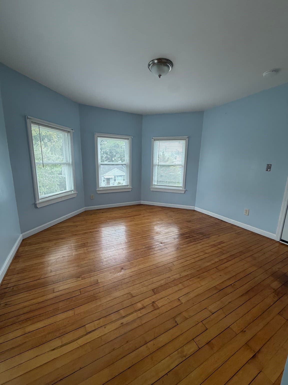 3 Family at 382 Green St Ext, Brockton MA 02301, Brockton, photo 7 of 13