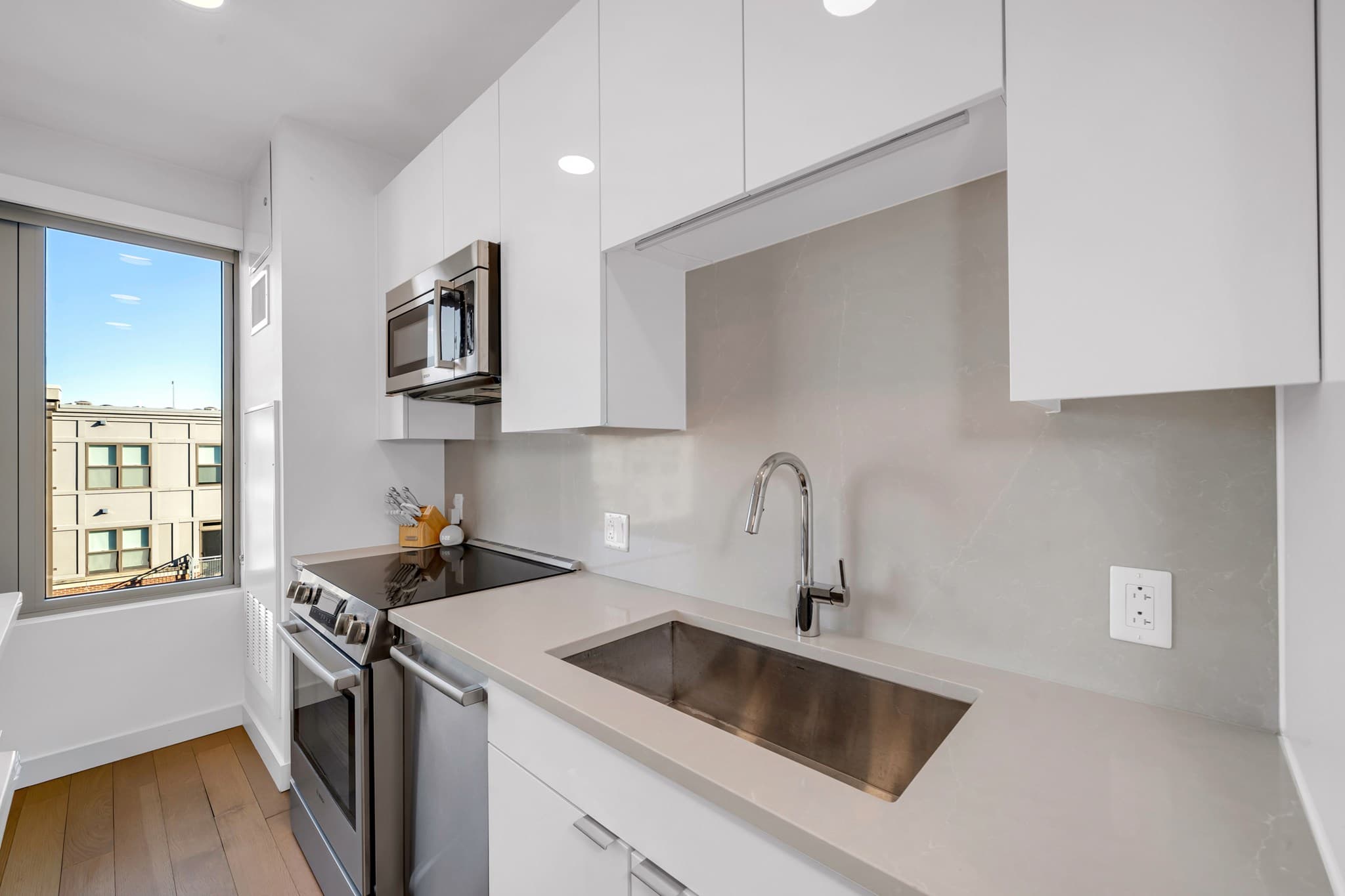 Condominium at 45 Lewis St # 502, Boston MA 02128, Boston, photo 6 of 20