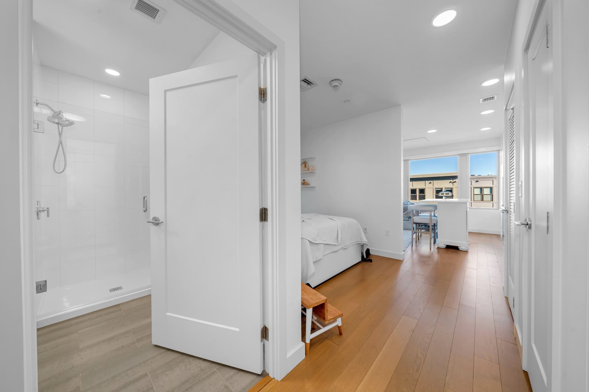 Condominium at 45 Lewis St # 502, Boston MA 02128, Boston, photo 8 of 20