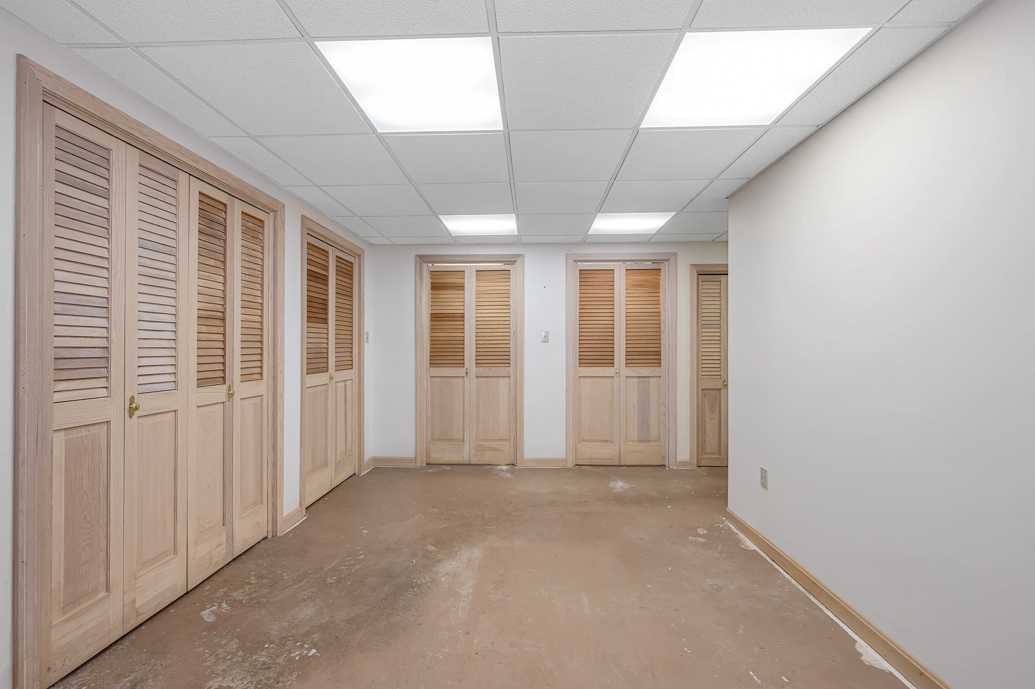 Condominium at 25 Oak St # D, Methuen MA 01844, Methuen, photo 27 of 36