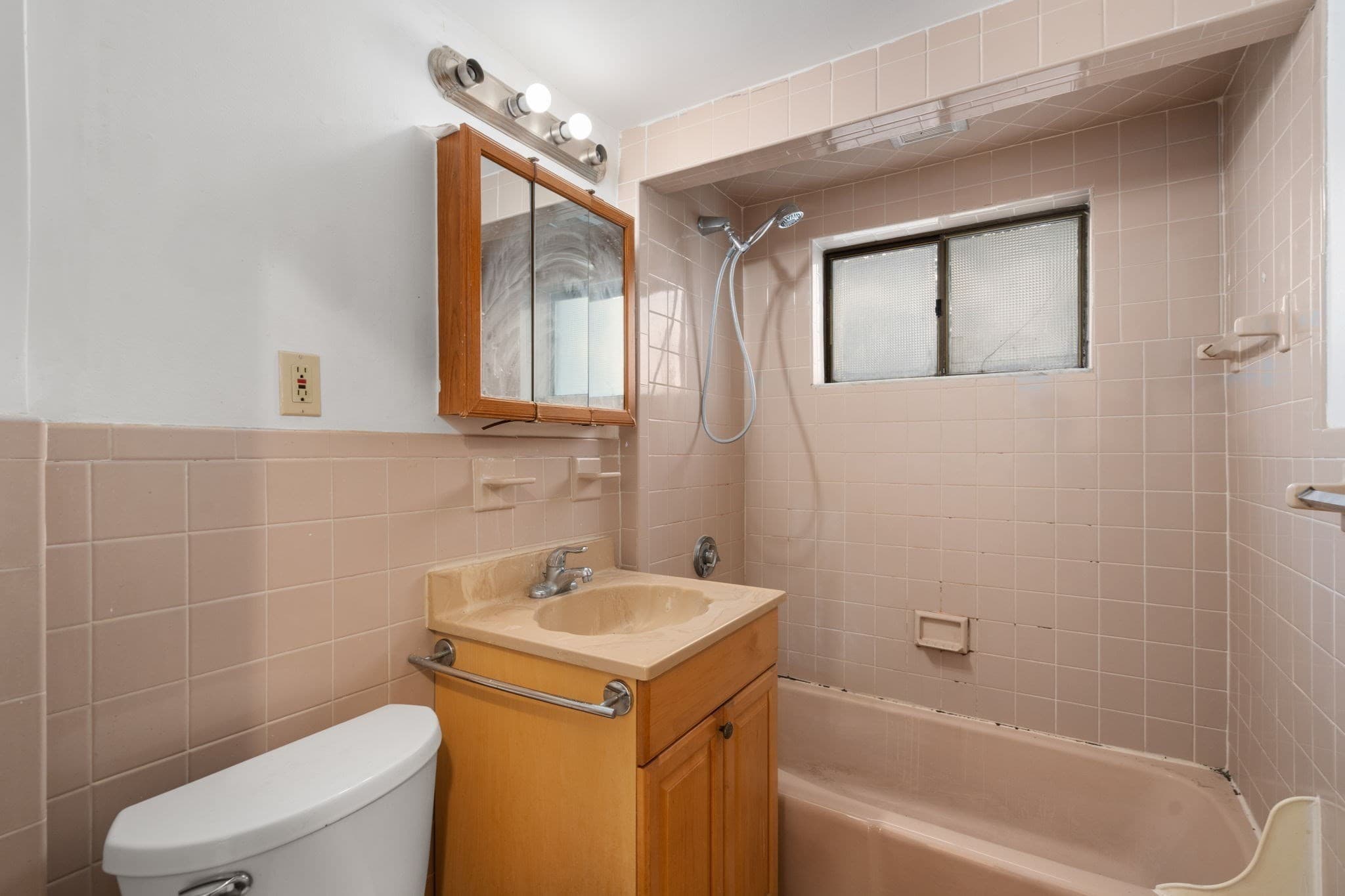 Multi Family at 8-A Wilbur St, Everett MA 02149, Everett, photo 12 of 42