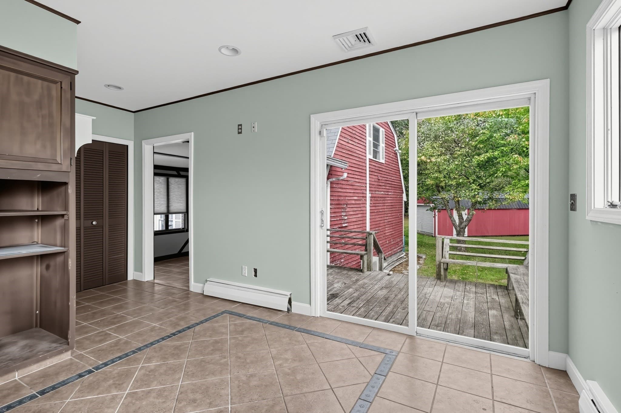 Single Family Residence at 47 Fremont St, Taunton MA 02780, Taunton, photo 11 of 28