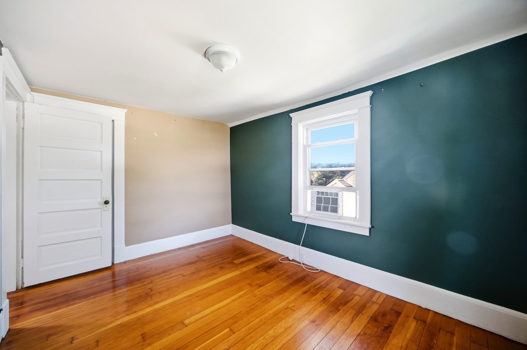 Single Family Residence at 96 Catherine St, Chicopee MA 01013, Chicopee, photo 23 of 33