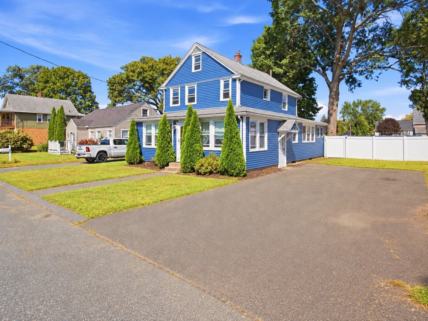 Single Family Residence at 96 Catherine St, Chicopee MA 01013, Chicopee, photo 2 of 33