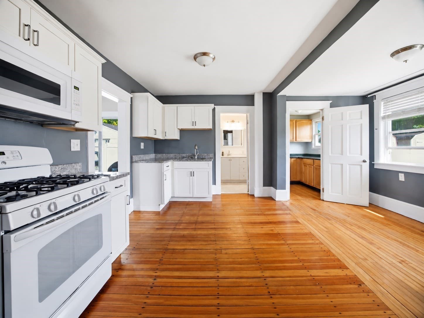 Single Family Residence at 96 Catherine St, Chicopee MA 01013, Chicopee, photo 6 of 33