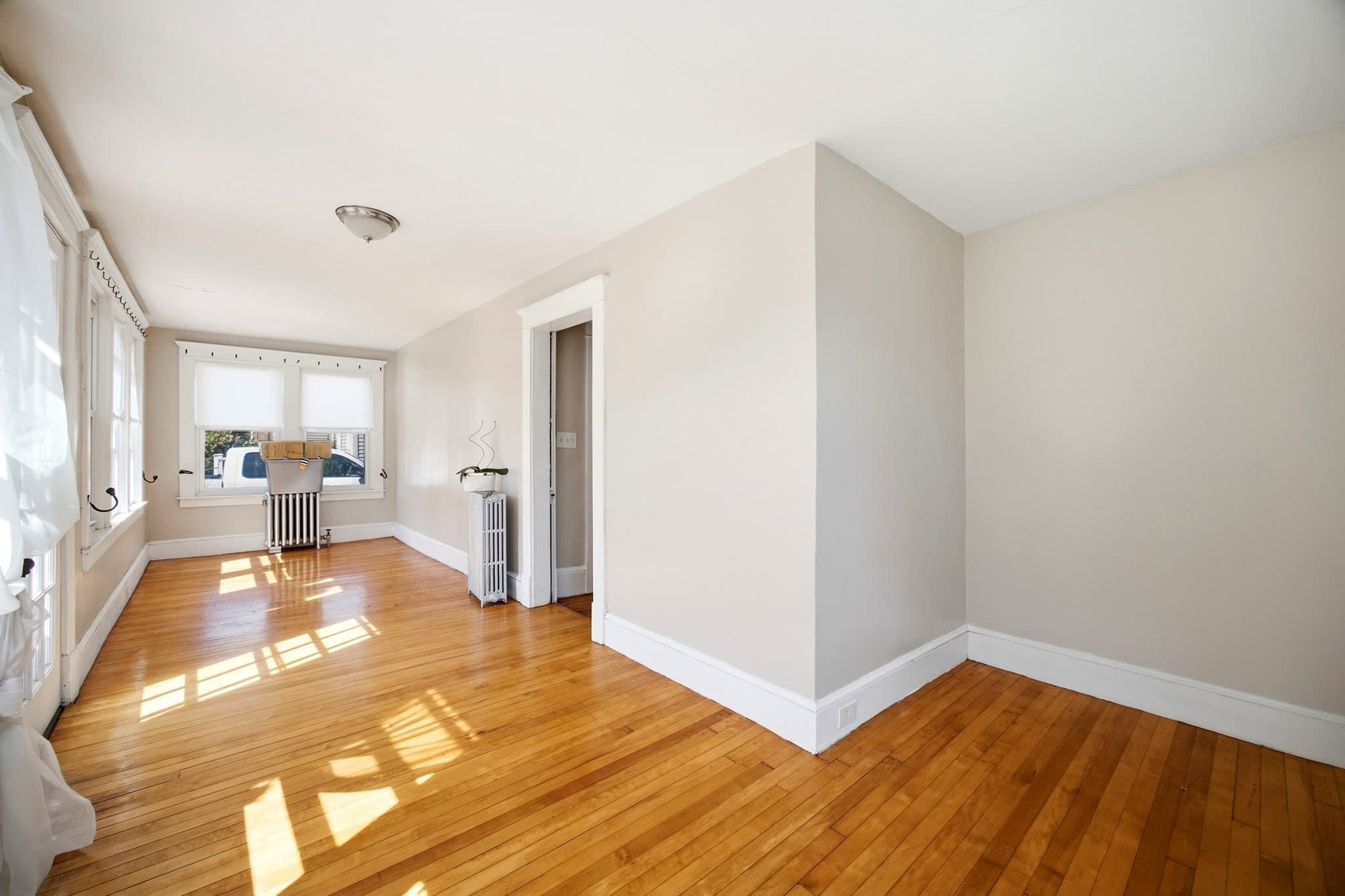 Single Family Residence at 96 Catherine St, Chicopee MA 01013, Chicopee, photo 17 of 33