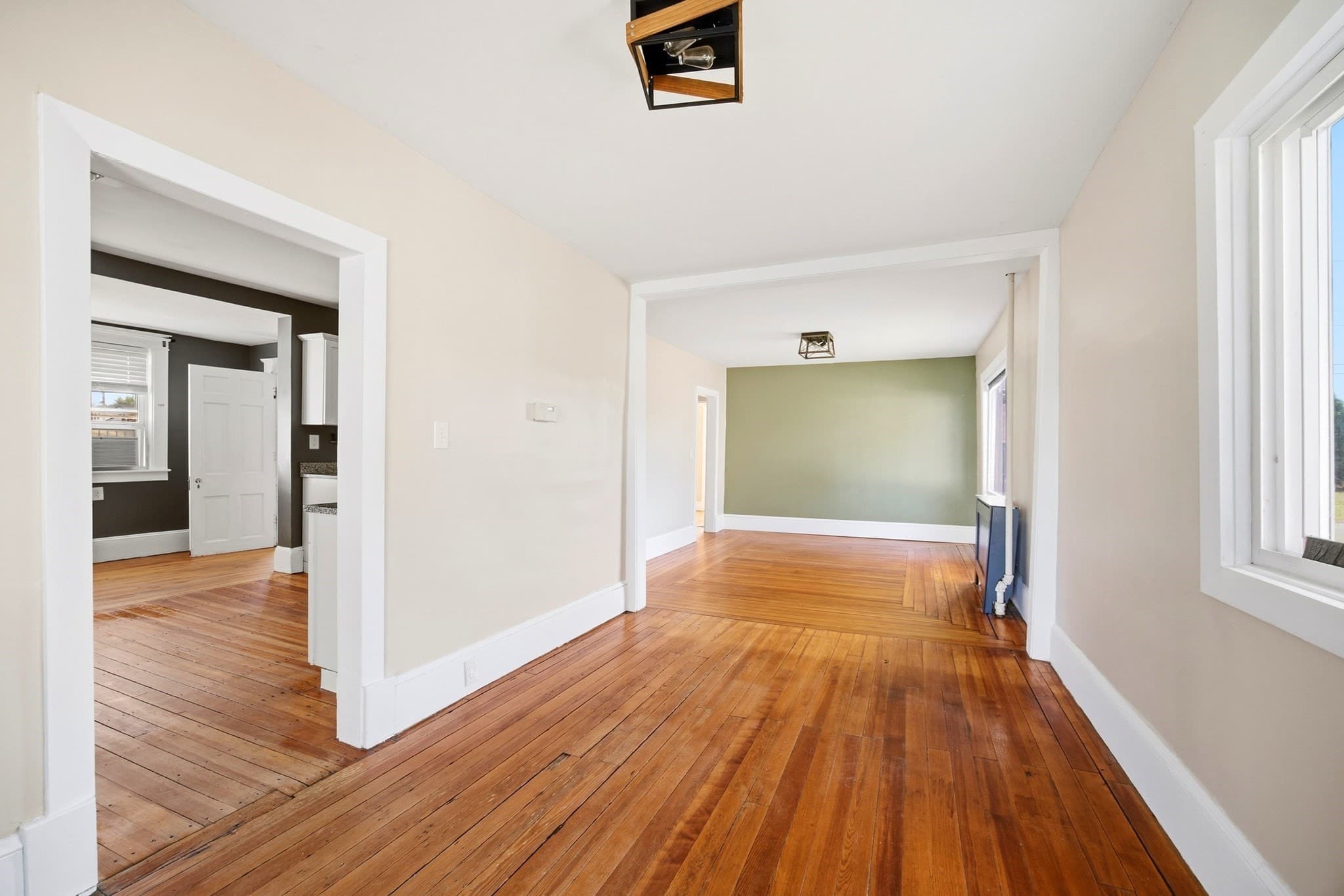 Single Family Residence at 96 Catherine St, Chicopee MA 01013, Chicopee, photo 9 of 33