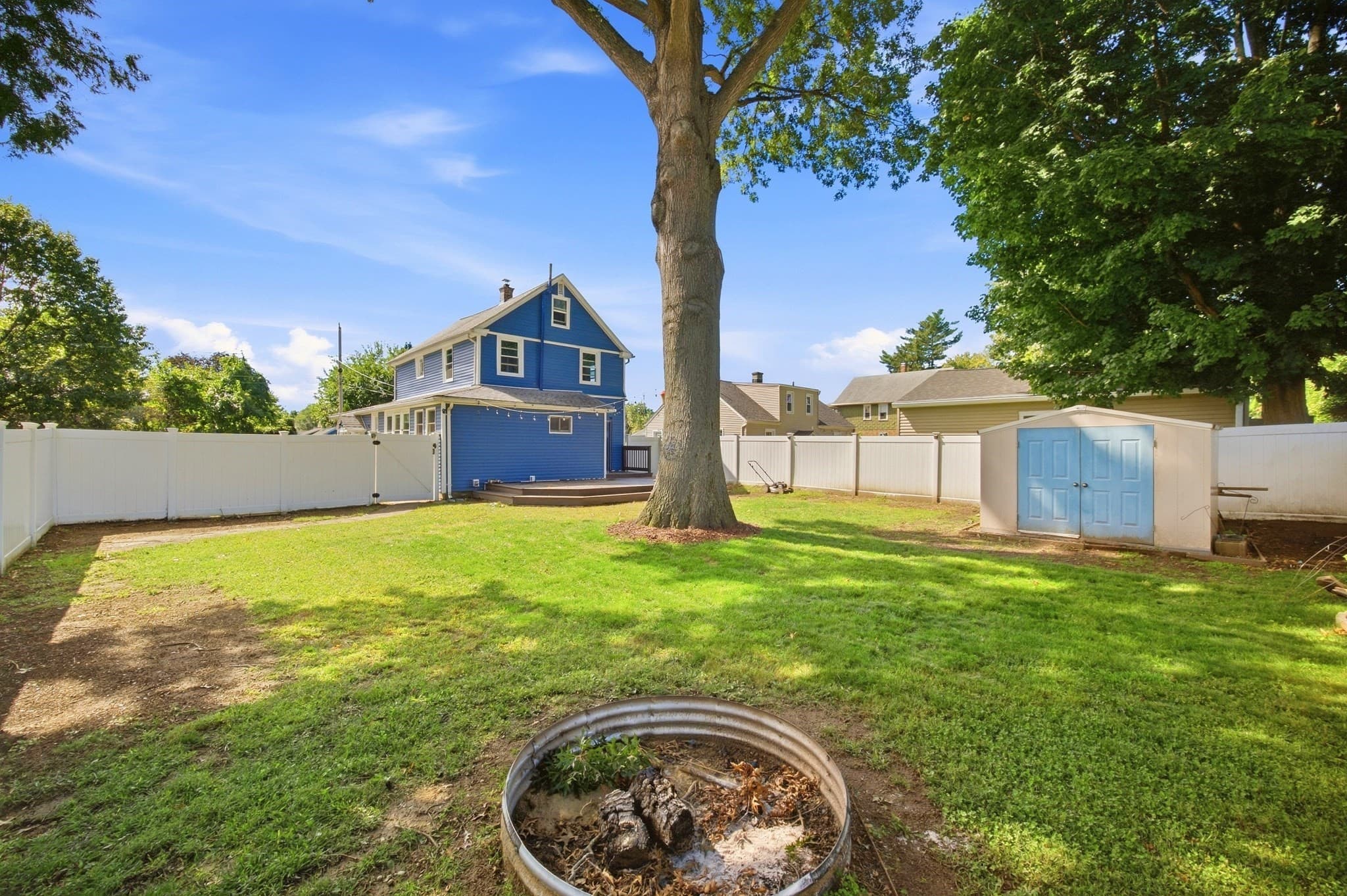 Single Family Residence at 96 Catherine St, Chicopee MA 01013, Chicopee, photo 30 of 33