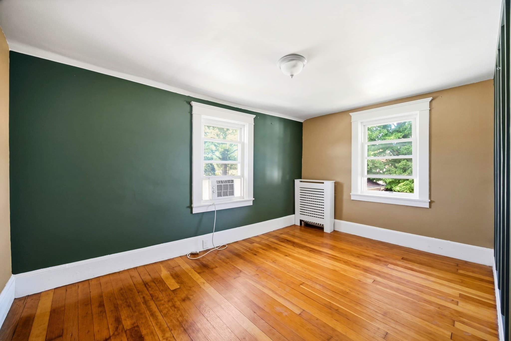 Single Family Residence at 96 Catherine St, Chicopee MA 01013, Chicopee, photo 21 of 33