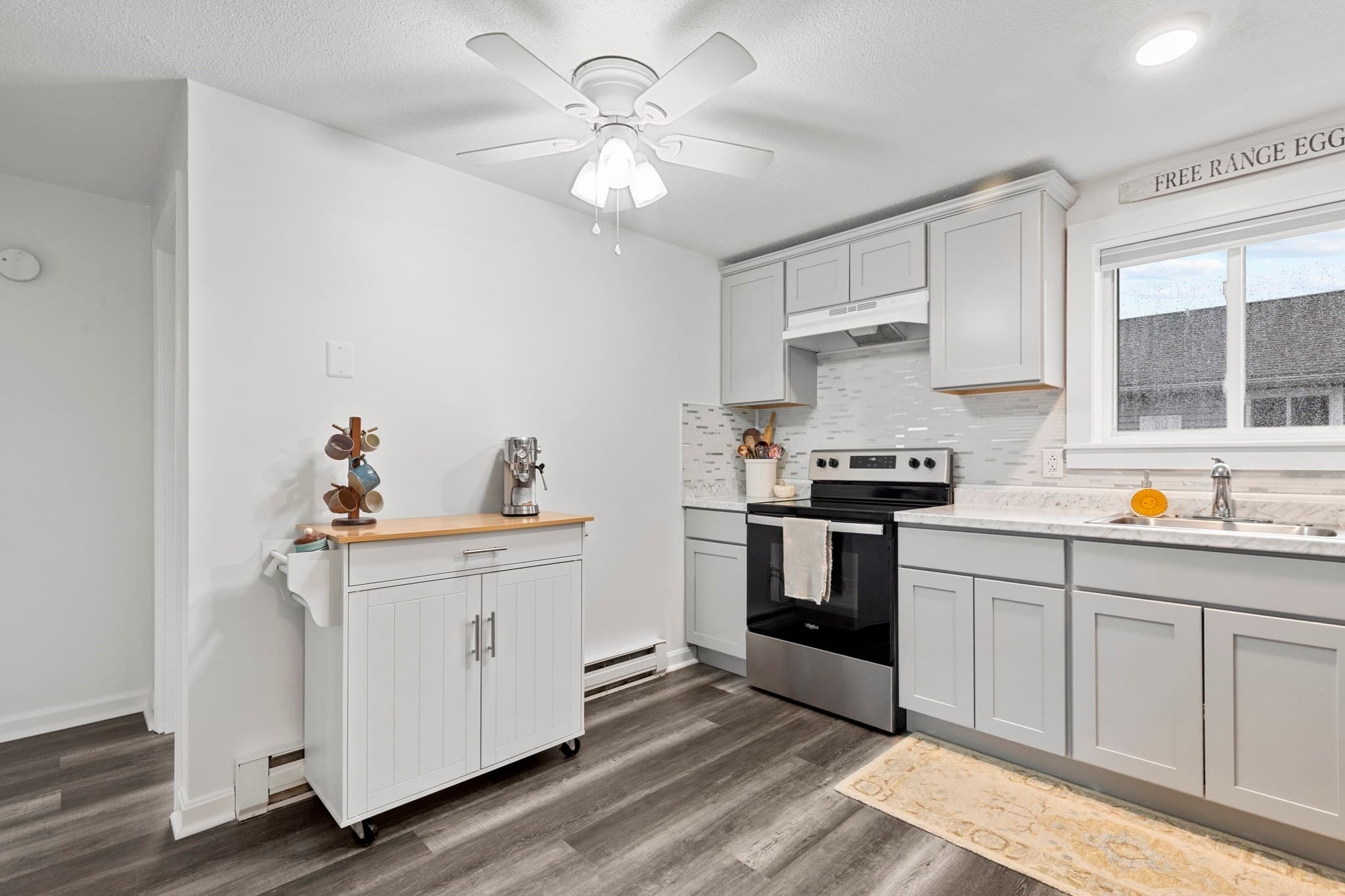 Condominium at 8 Royal Dane Dr # 69, Marshfield MA 02050, Marshfield, photo 5 of 24