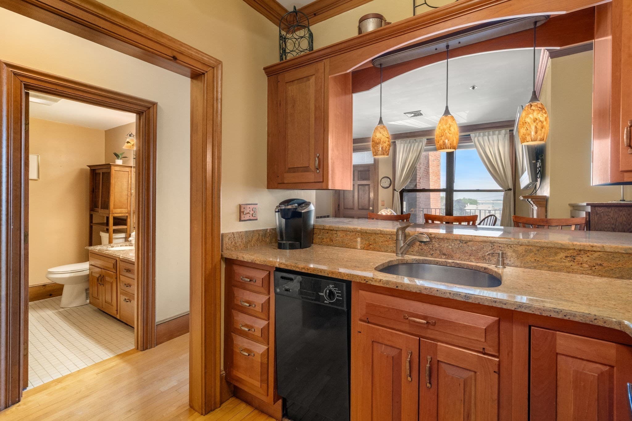 Condominium at 95 Court # 19, Plymouth MA 02360, Plymouth, photo 11 of 21