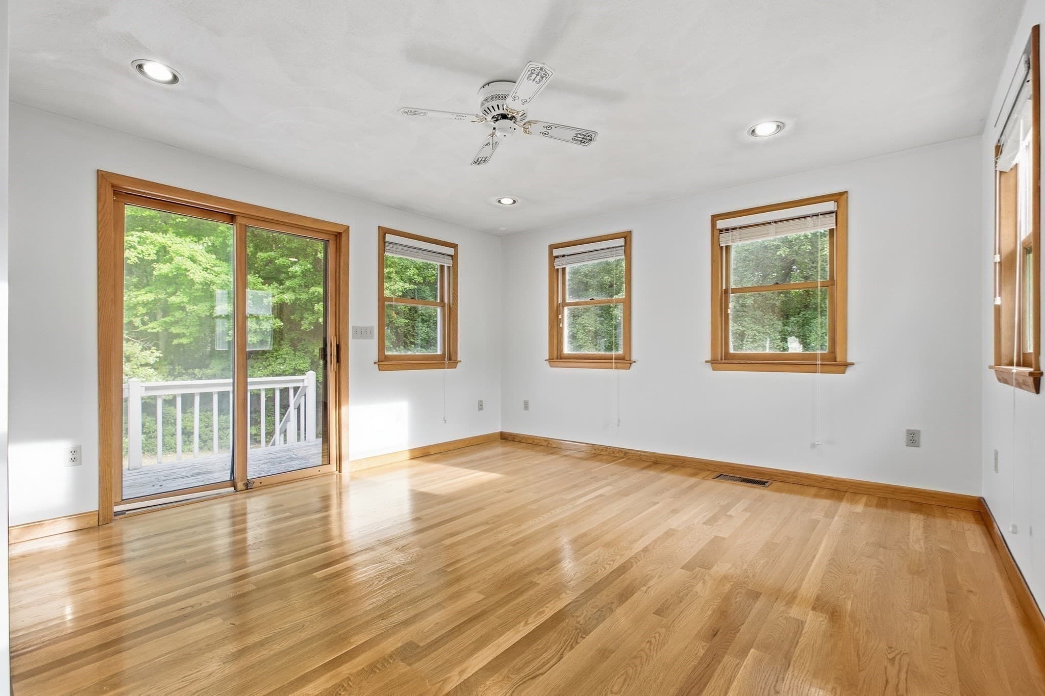 Single Family Residence at 32 Westwood Street, Burlington MA 01803, Burlington, photo 18 of 42