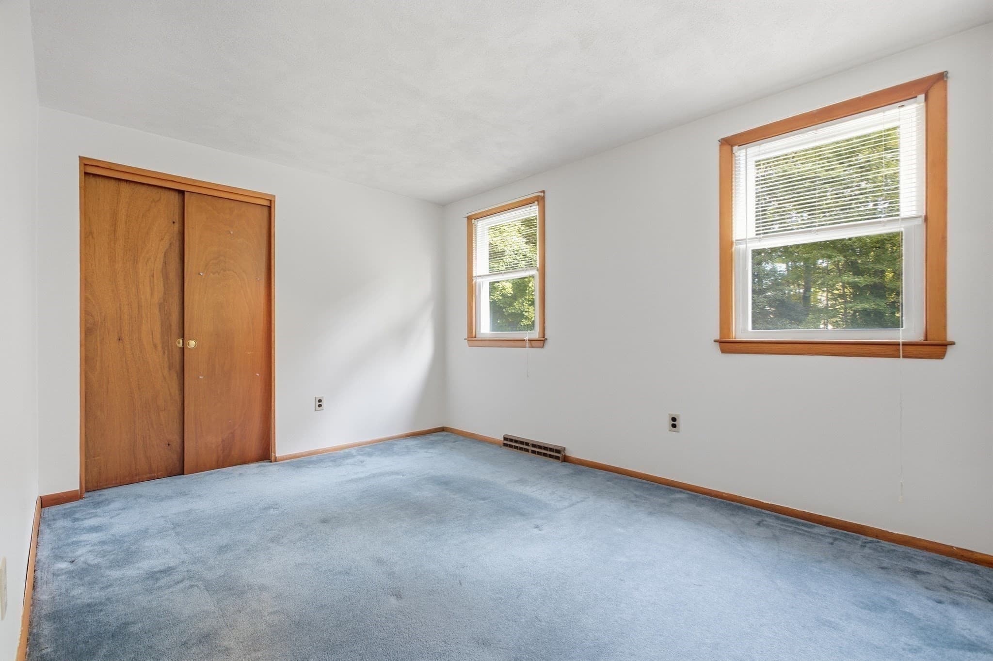 Single Family Residence at 32 Westwood Street, Burlington MA 01803, Burlington, photo 25 of 42