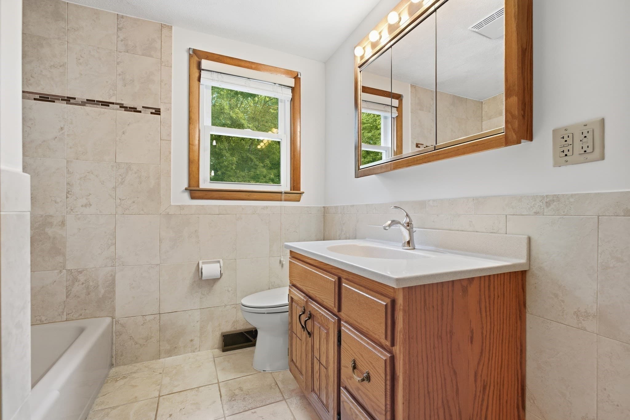 Single Family Residence at 32 Westwood Street, Burlington MA 01803, Burlington, photo 21 of 42