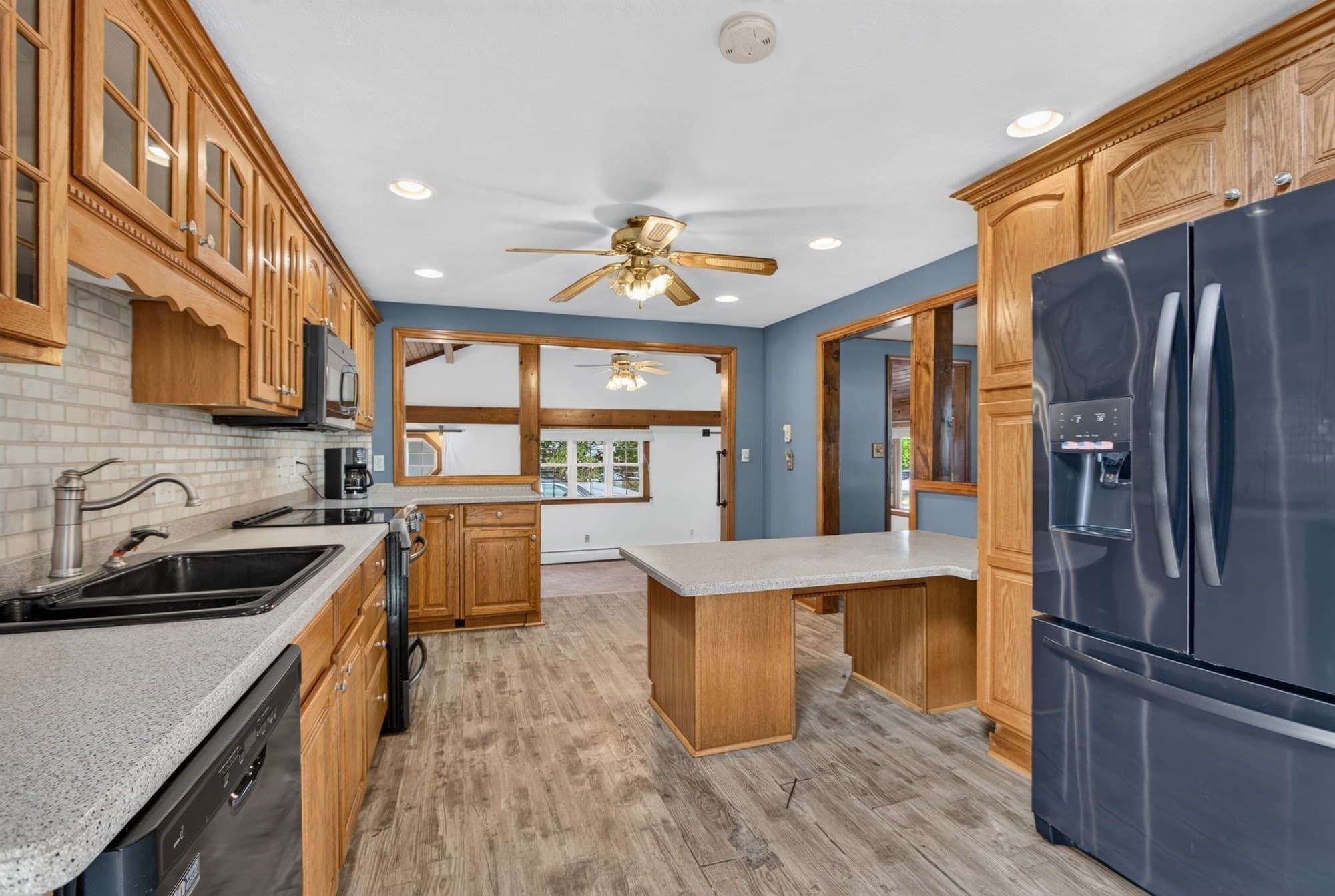 Single Family Residence at 15 Ellington Rd, Tewksbury MA 01876, Tewksbury, photo 10 of 28