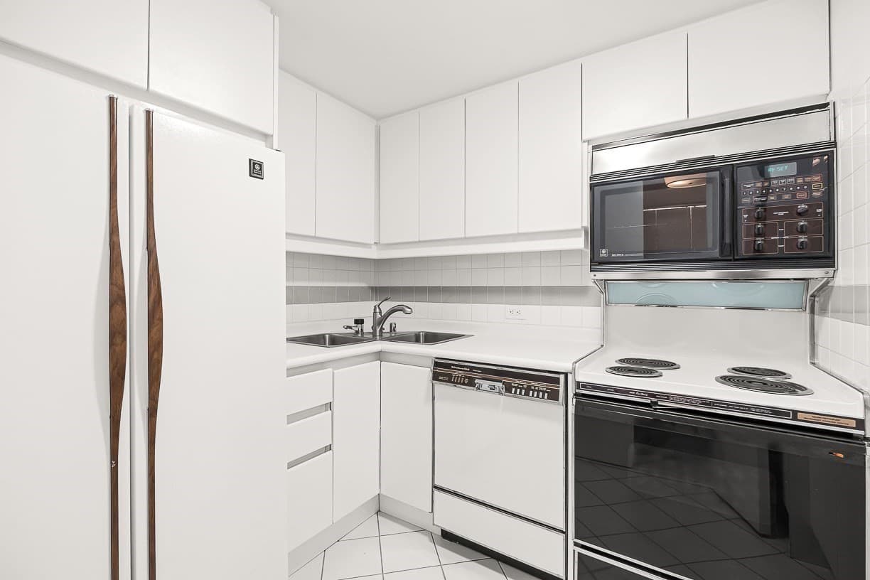 Condominium at 20 Rowes Wharf # 501, Boston MA 02110, Boston, photo 13 of 37