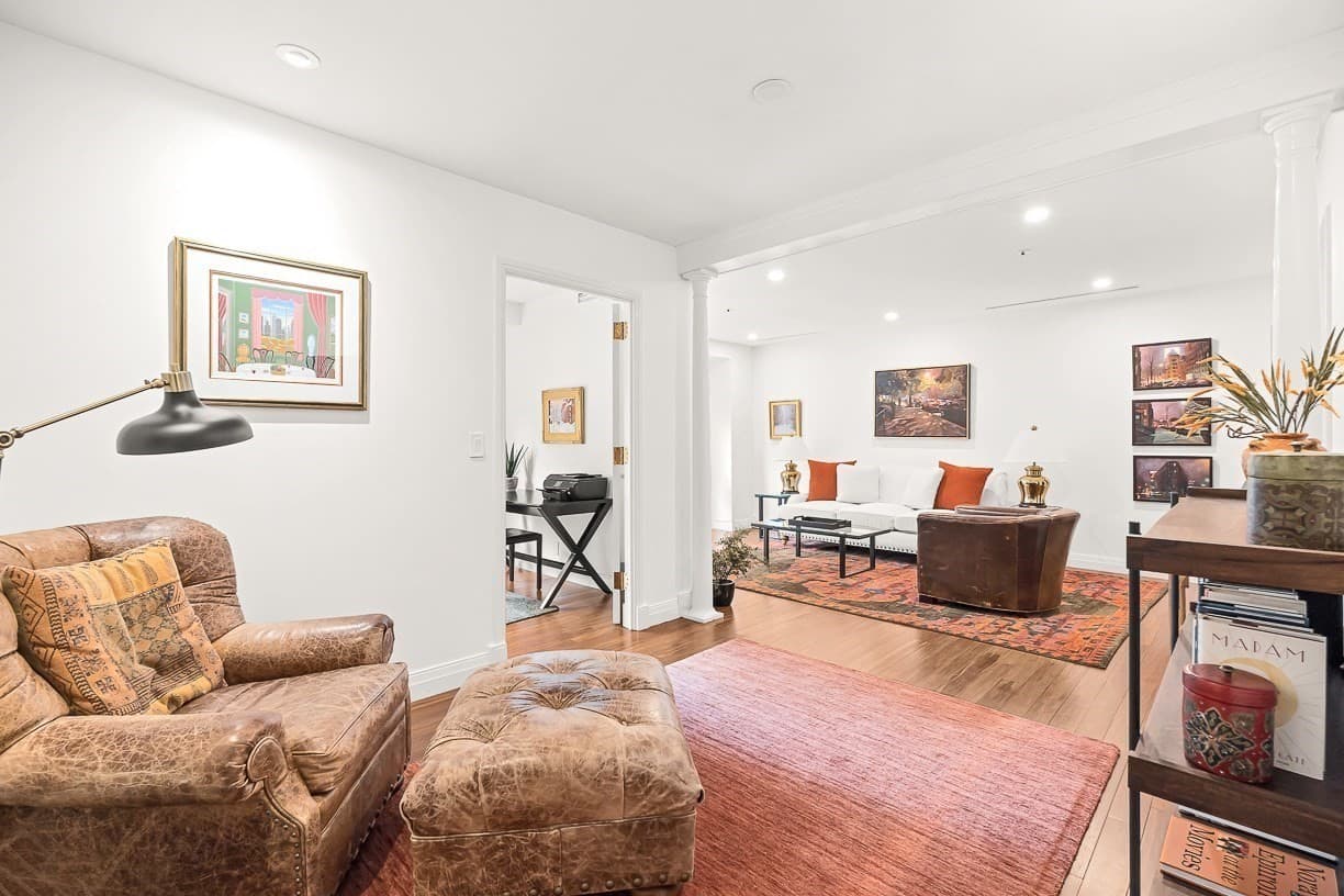 Condominium at 20 Rowes Wharf # 501, Boston MA 02110, Boston, photo 14 of 37