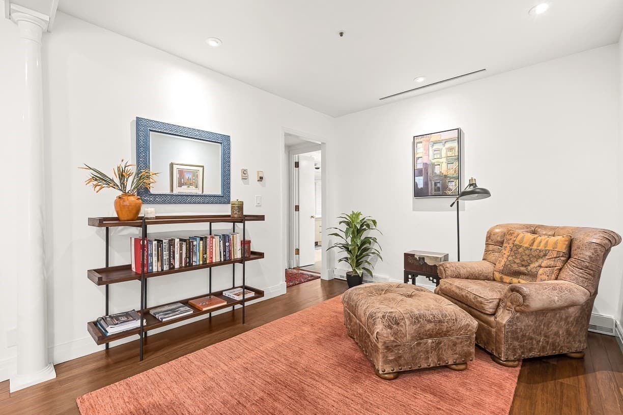 Condominium at 20 Rowes Wharf # 501, Boston MA 02110, Boston, photo 15 of 37