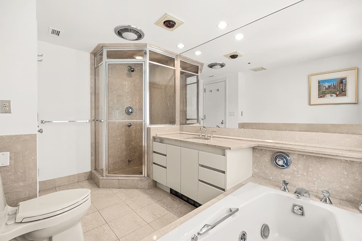 Condominium at 20 Rowes Wharf # 501, Boston MA 02110, Boston, photo 19 of 37