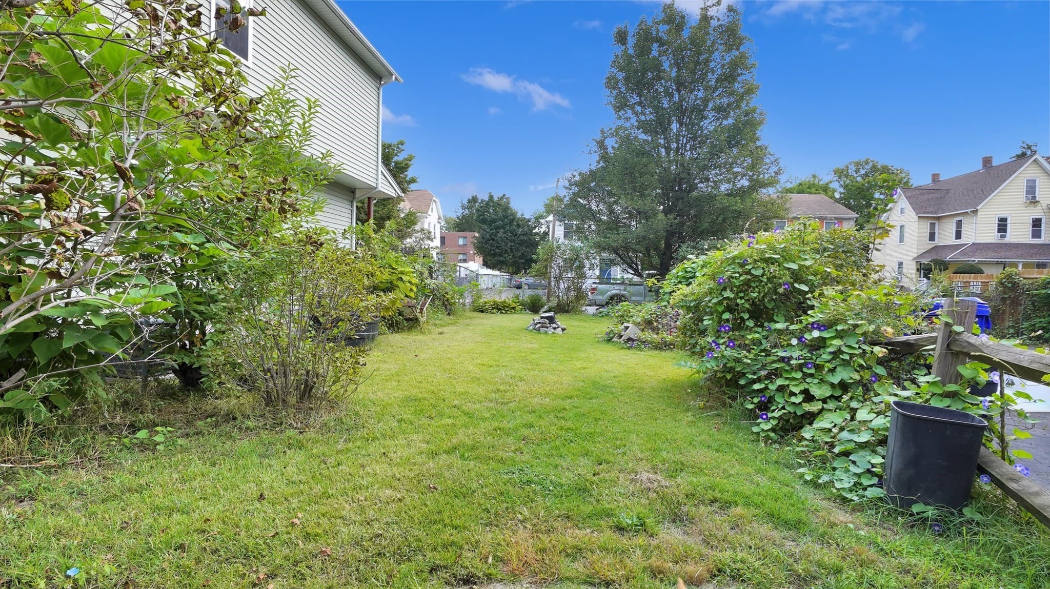 Single Family Residence at 34 Cambridge St, Springfield MA 01109, Springfield, photo 4 of 20